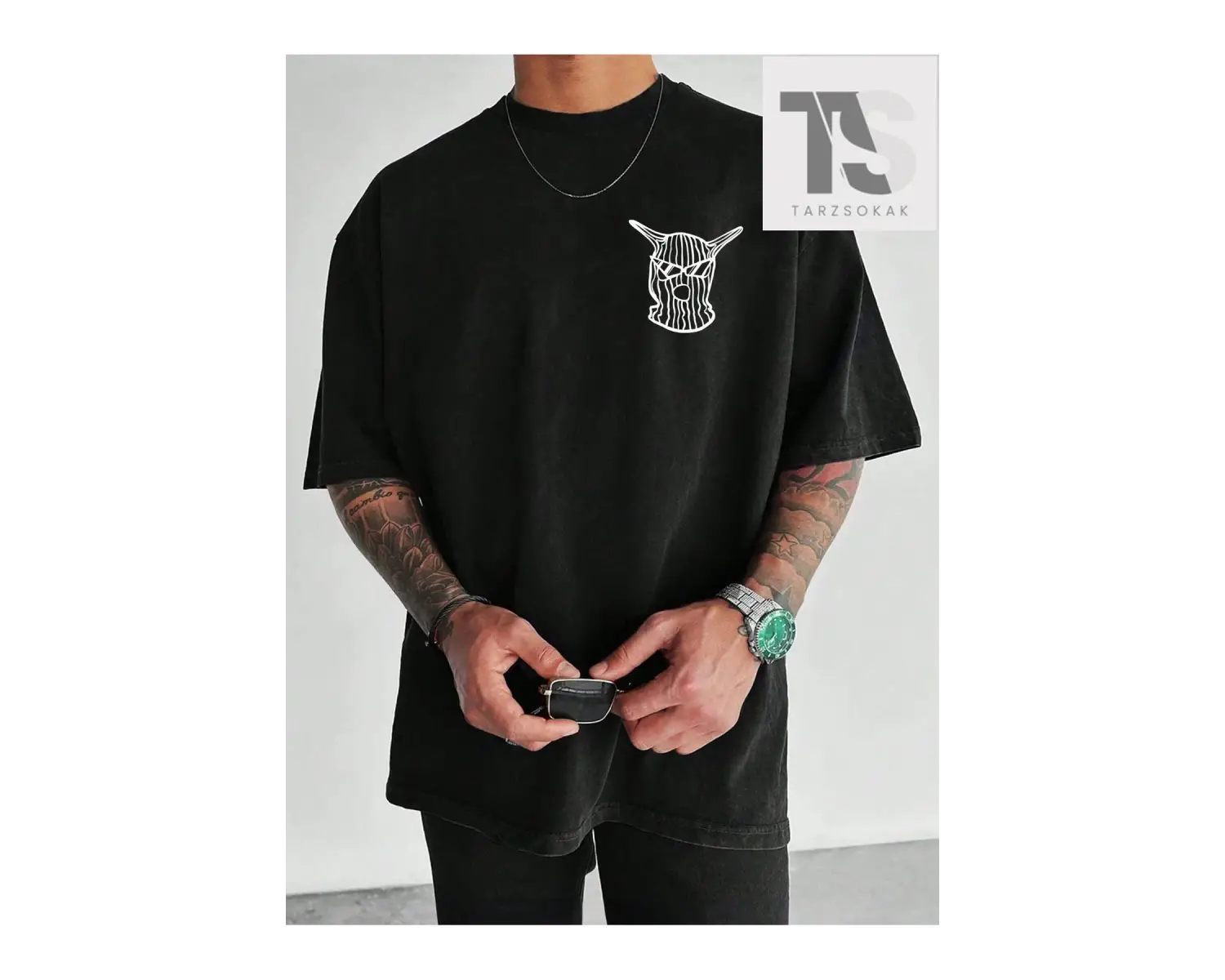 Siyah Örme Erkek Eğlenceli Baskı Yuvarlak Yaka Düşük Omuz Tişört