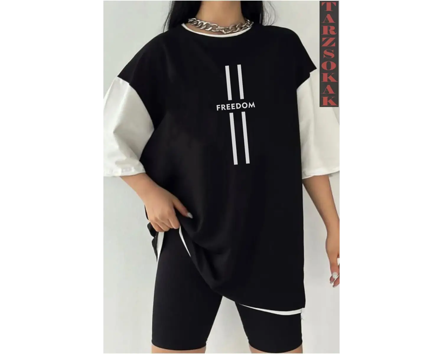 Siyah Oversize Çift Renk FREEDOM YAZI  Baskılı Unisex Tshirt