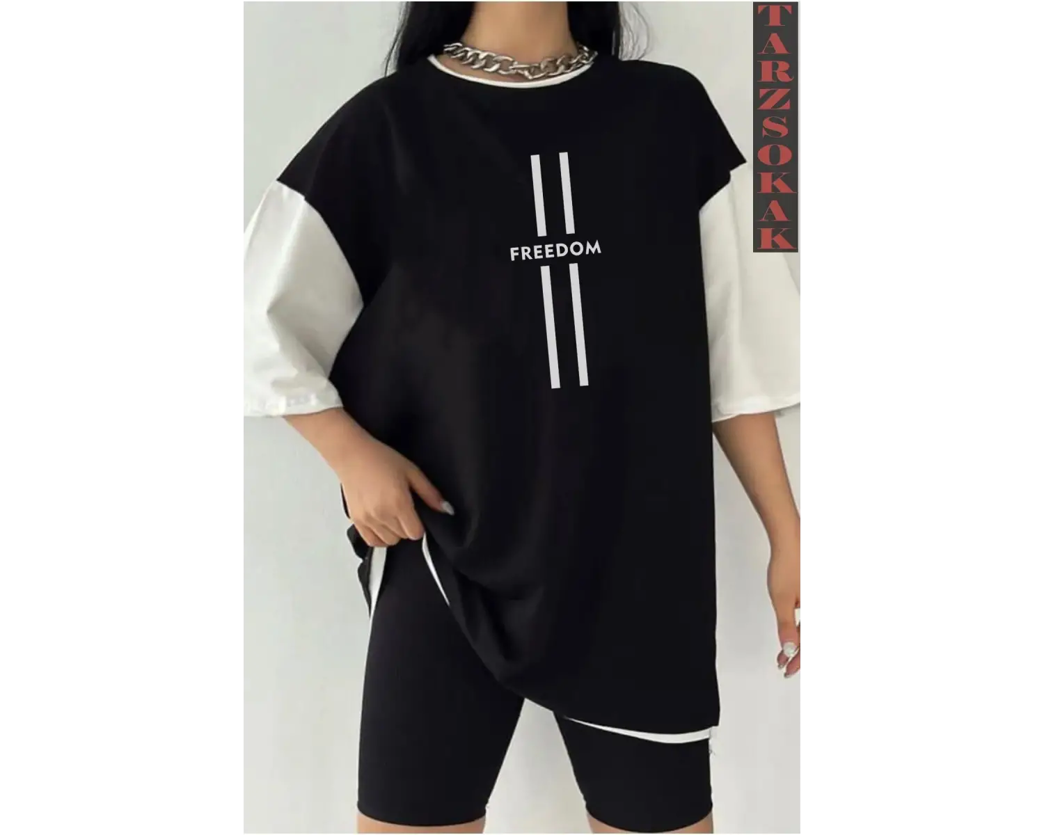 Siyah Oversize Çift Renk FREEDOM YAZI  Baskılı Unisex Tshirt