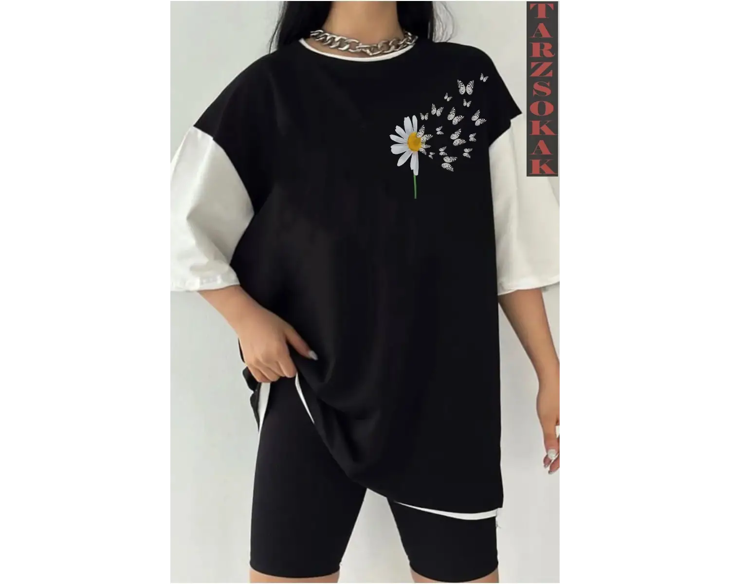 Siyah Oversize Çift Renk PAPATYA YAZI  Baskılı Unisex Tshirt