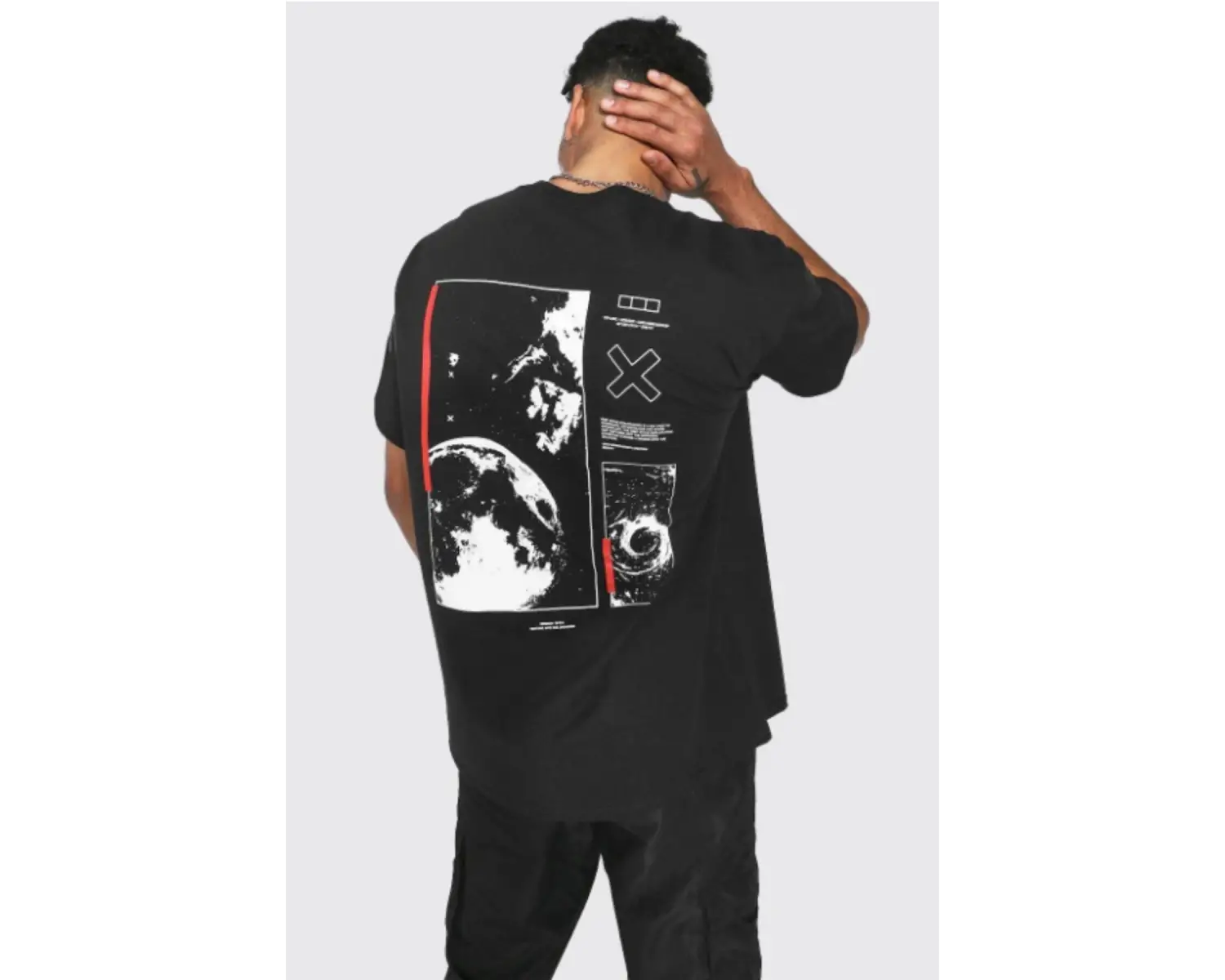 Siyah Uzay Sırt Baskılı Bisiklet Yaka Oversize T-shirt