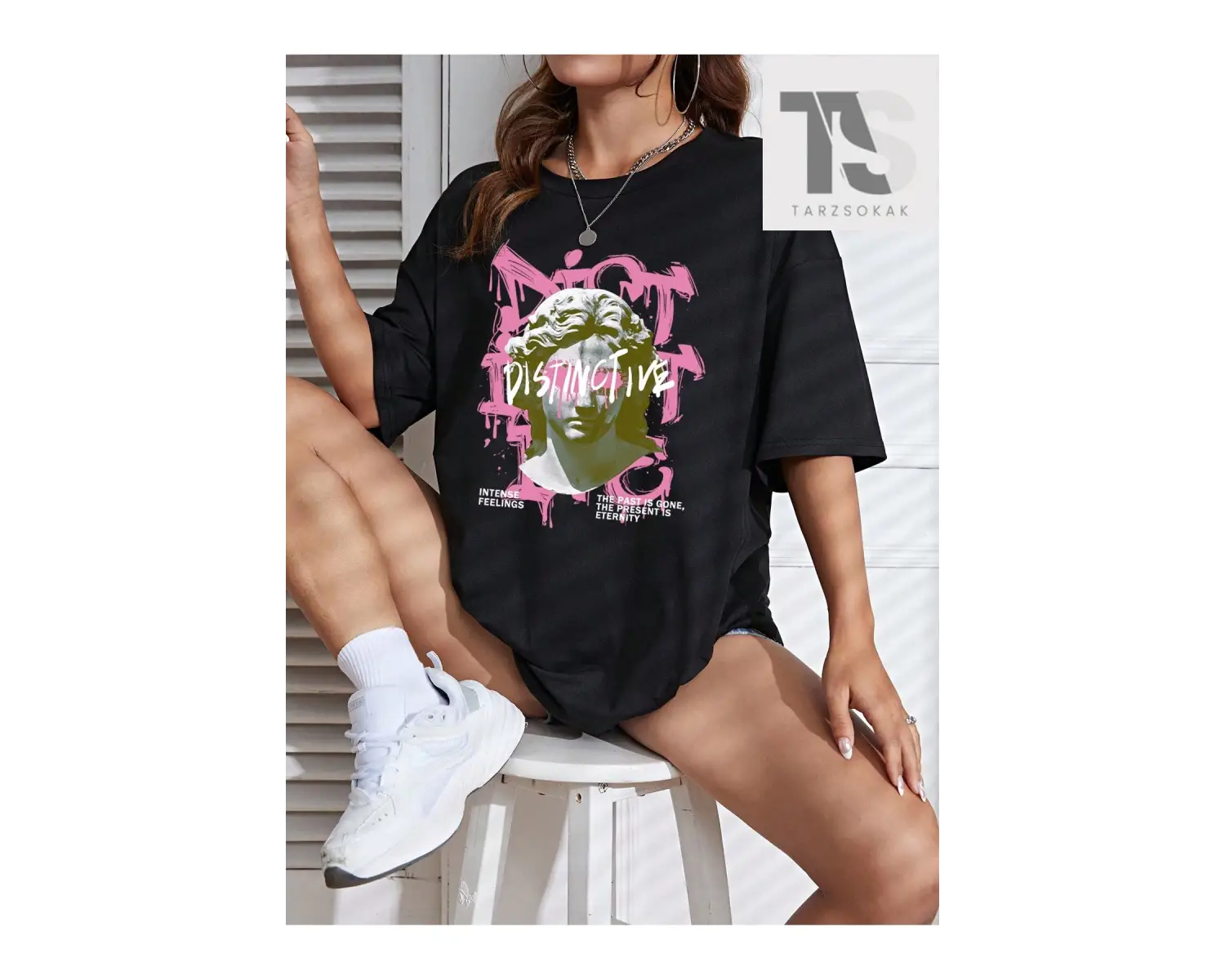 Slogan Grafikli Düşük Omuzlu Tişört