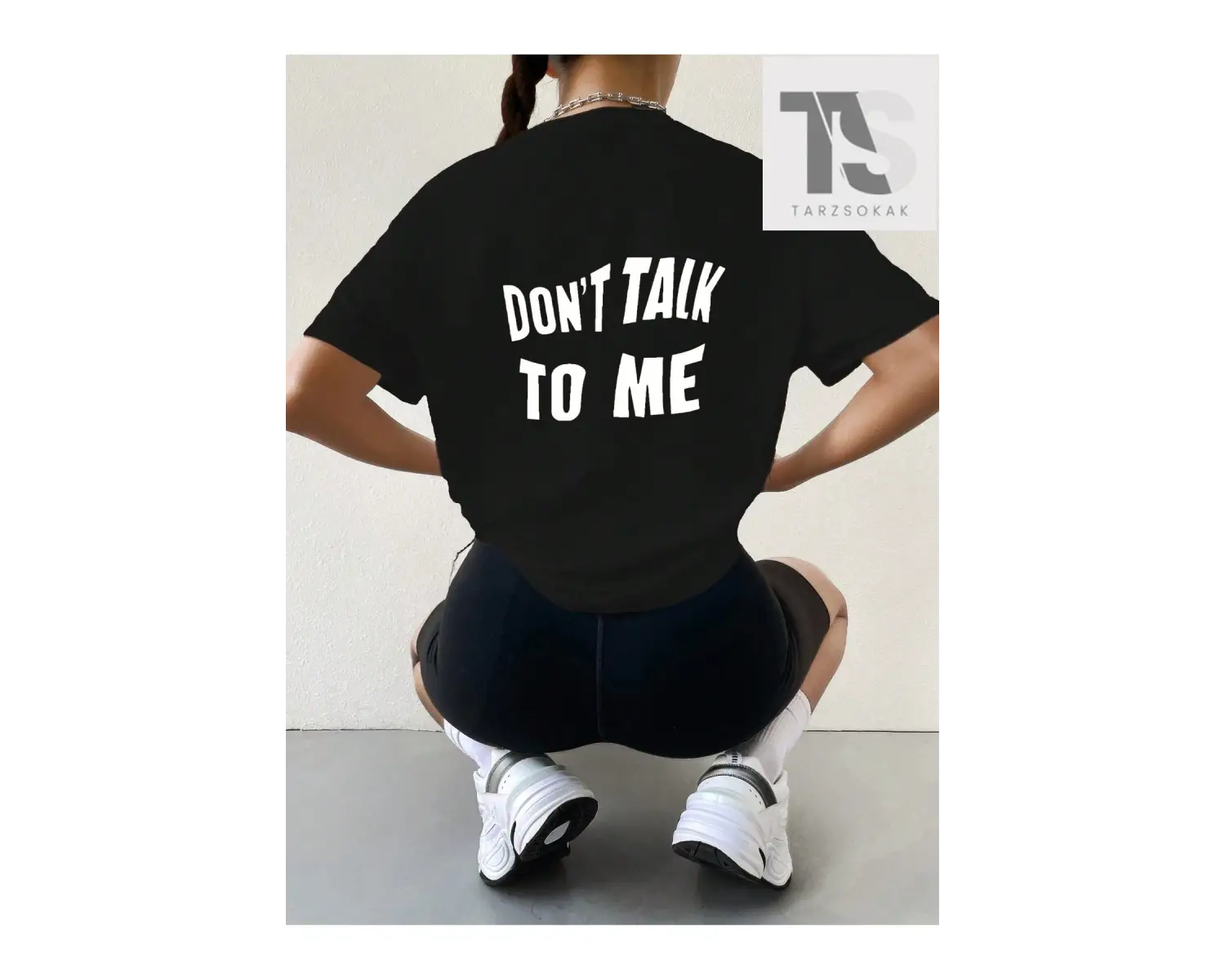 Slogan Grafikli Düşük Omuzlu Tişört