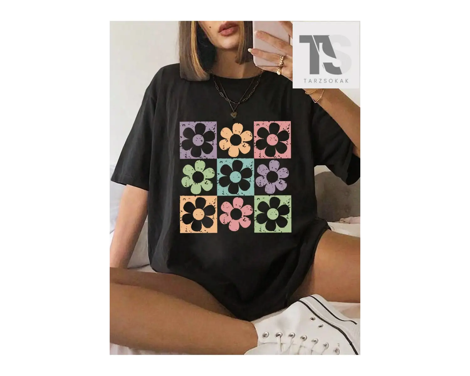 Sloganlı ve Karikatür Baskılı Düşük Omuzlu Tişört