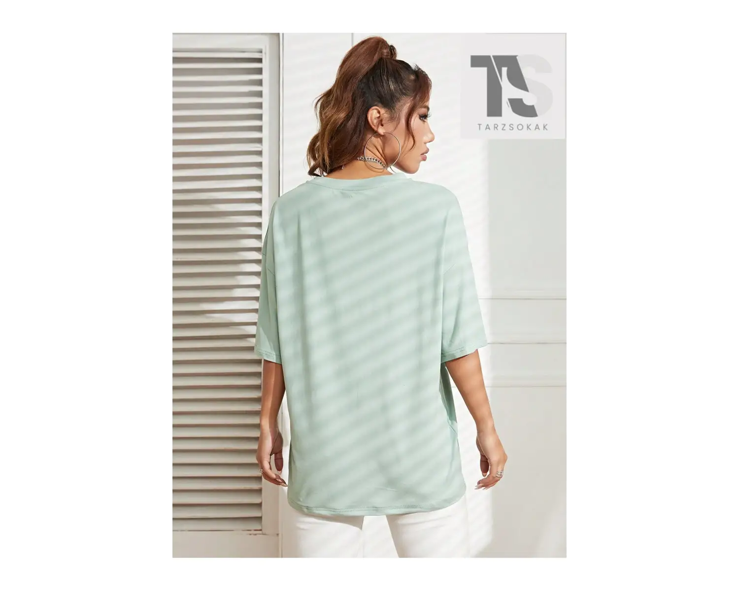 Sloganlı Yamalı Düşük Omuz Tişört