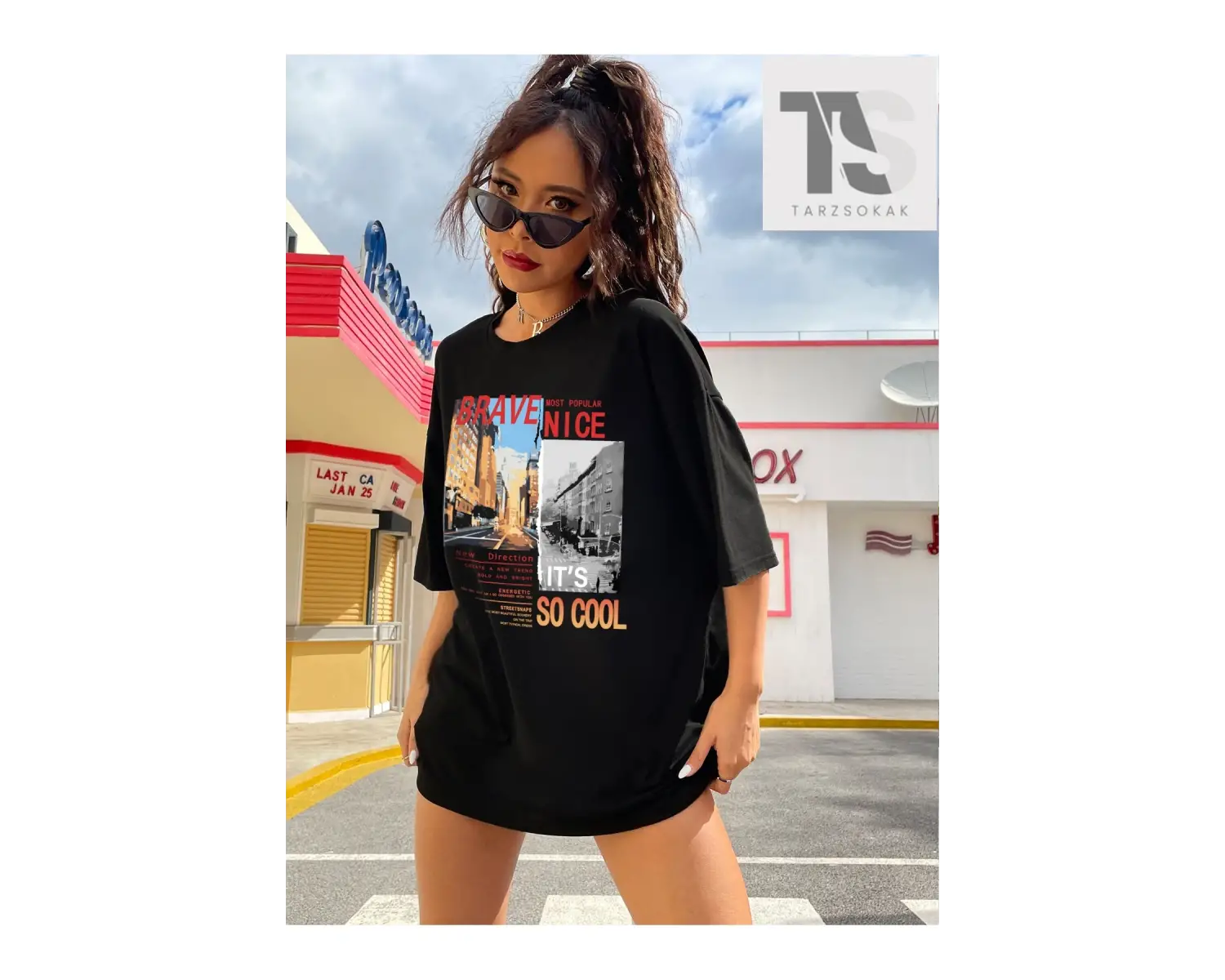 Sokak Görünümü ve Slogan Grafikli Düşük Omuzlu Oversize Tişört