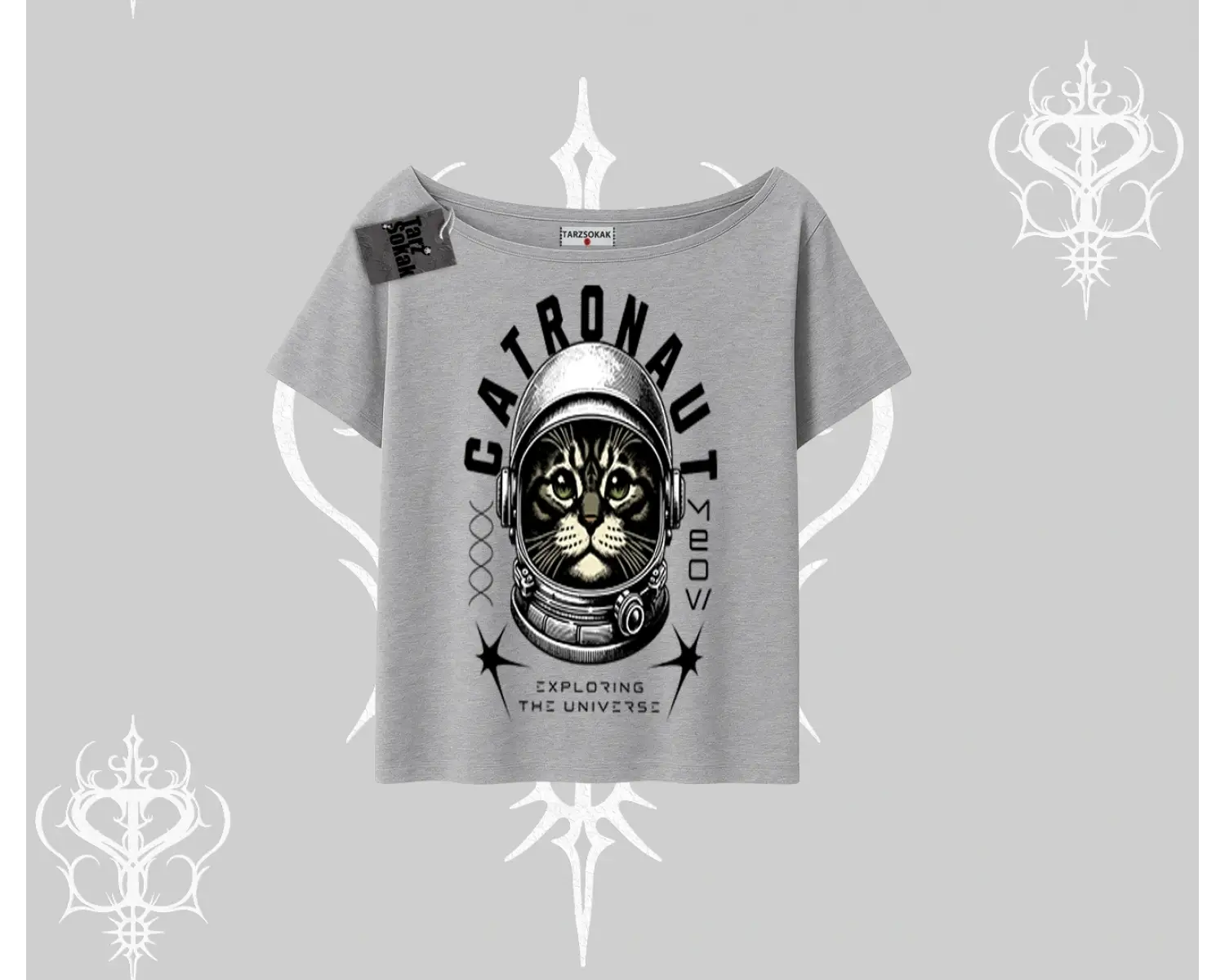 Stay Cool Kedi Baskılı Kayık Yaka Tshirt