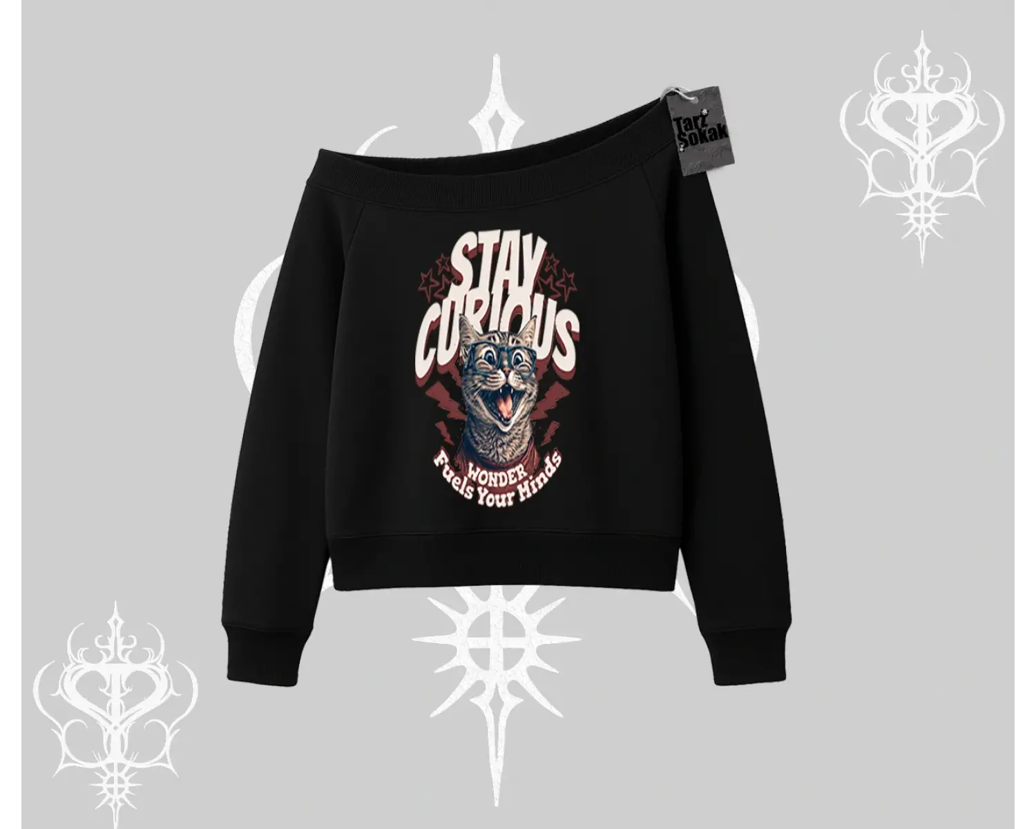 Stay Curious Kedi Baskılı Kayık Yaka Sweatshirt