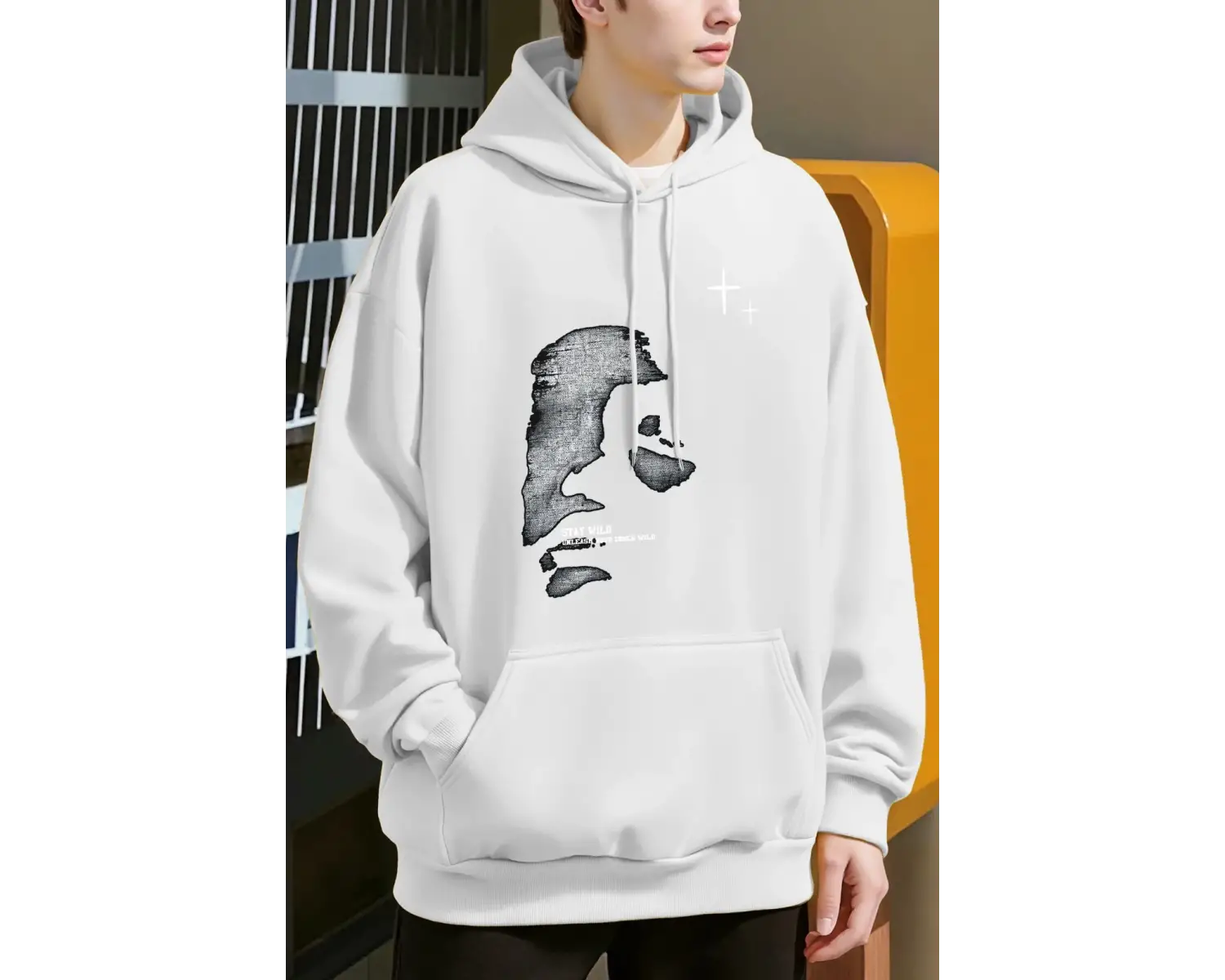 Stay Wild İçinizdeki Vahşi Canınızı Ortaya Çıkarın Baskılı 2025 Haberleri Erkek Kapüşonlu Cep
