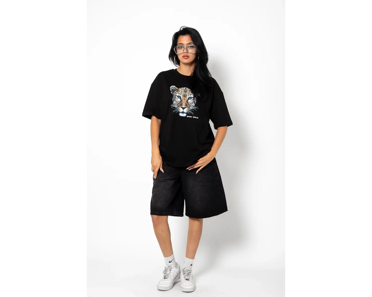 Stay Wild Leopar Siluet Baskılı Oversize Unisex Beyaz