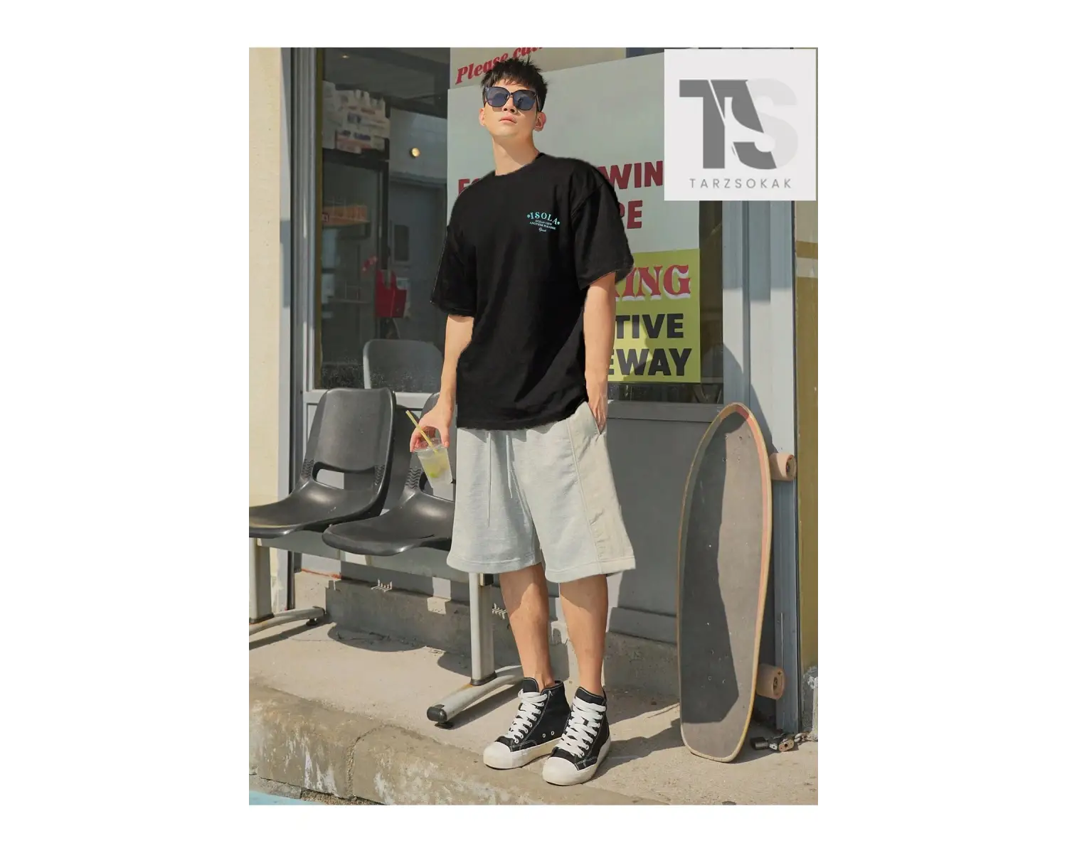 Street Life Erkek Araba ve Mektup Grafikli Tişört