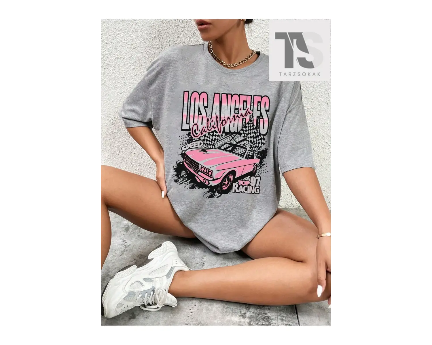 SXY Harf Grafikli Düşük Omuzlu Tişört