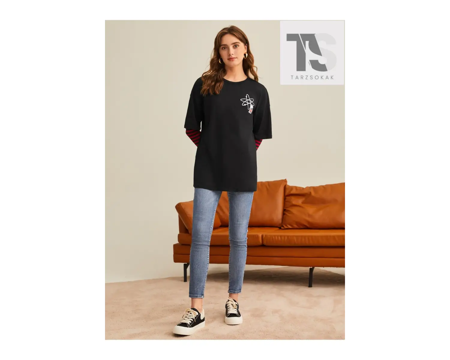 THE BIG BANG THEORY X Düşük Omuzlu Grafik Baskılı Tişört