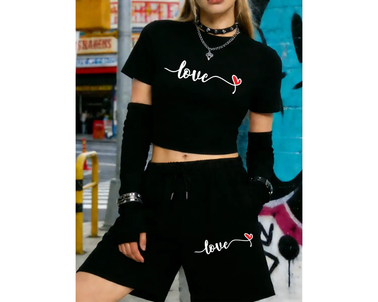 Trend Kalp Aşk Mektubu Baskılı Babby Teelar Şortlar Kadın İki Parçalı Set Beş Nokta Pantolon İ