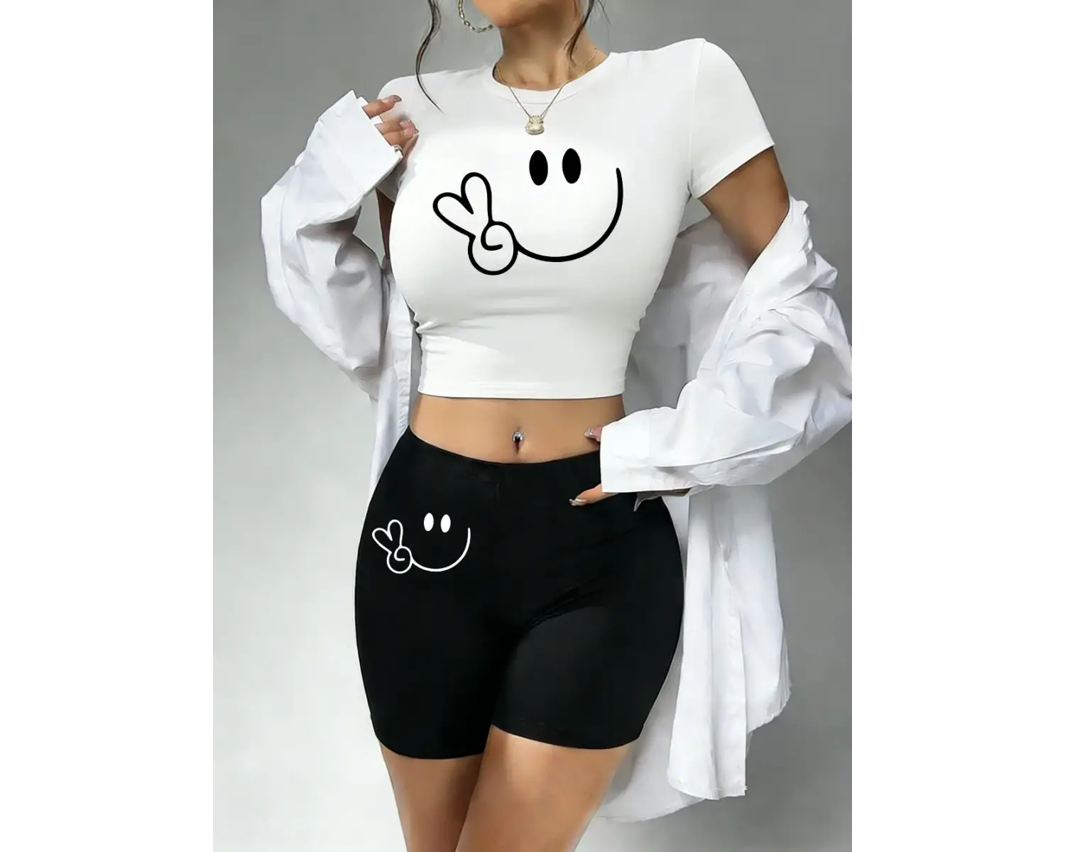 Trend Makas El Desenli Babby TeeTişört Şort Kadın İki Parça Takım Üst Pantolon Dar Kesim Yuvarlak