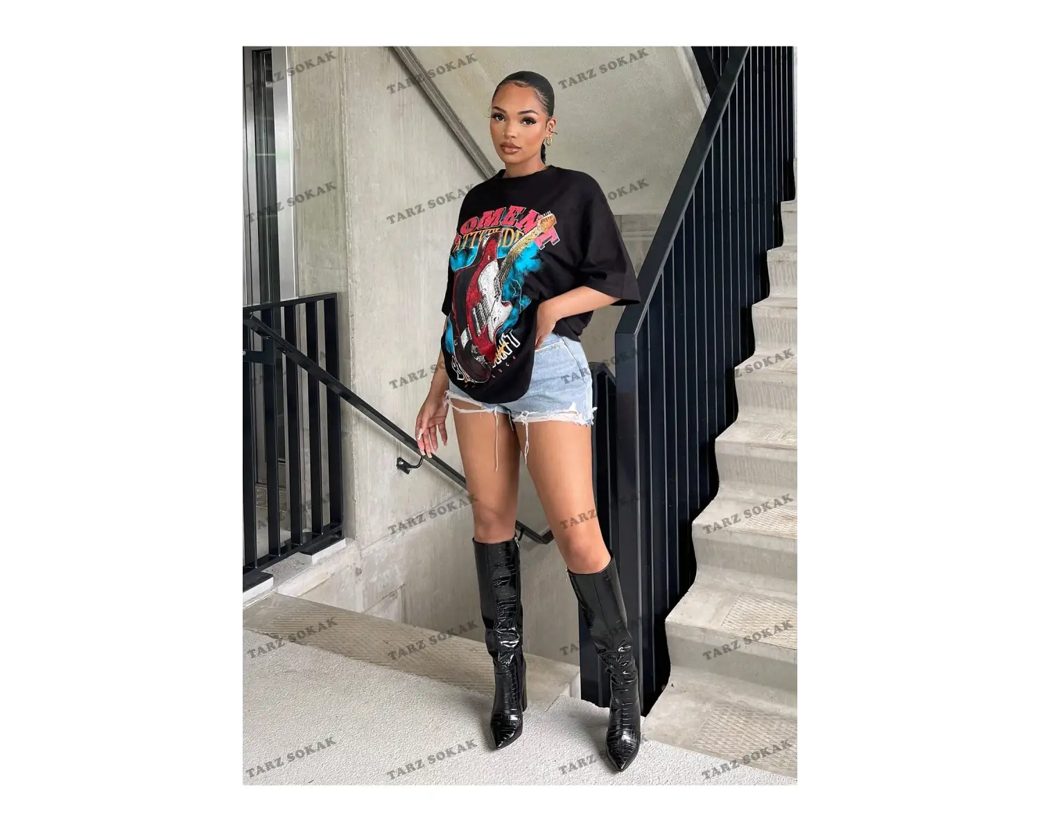 Unisex BAY  Gitar ve Harf Grafikli Düşük Omuz Tişört Bol Tişört Erkek Arkadaşı Stili  KOD-1312