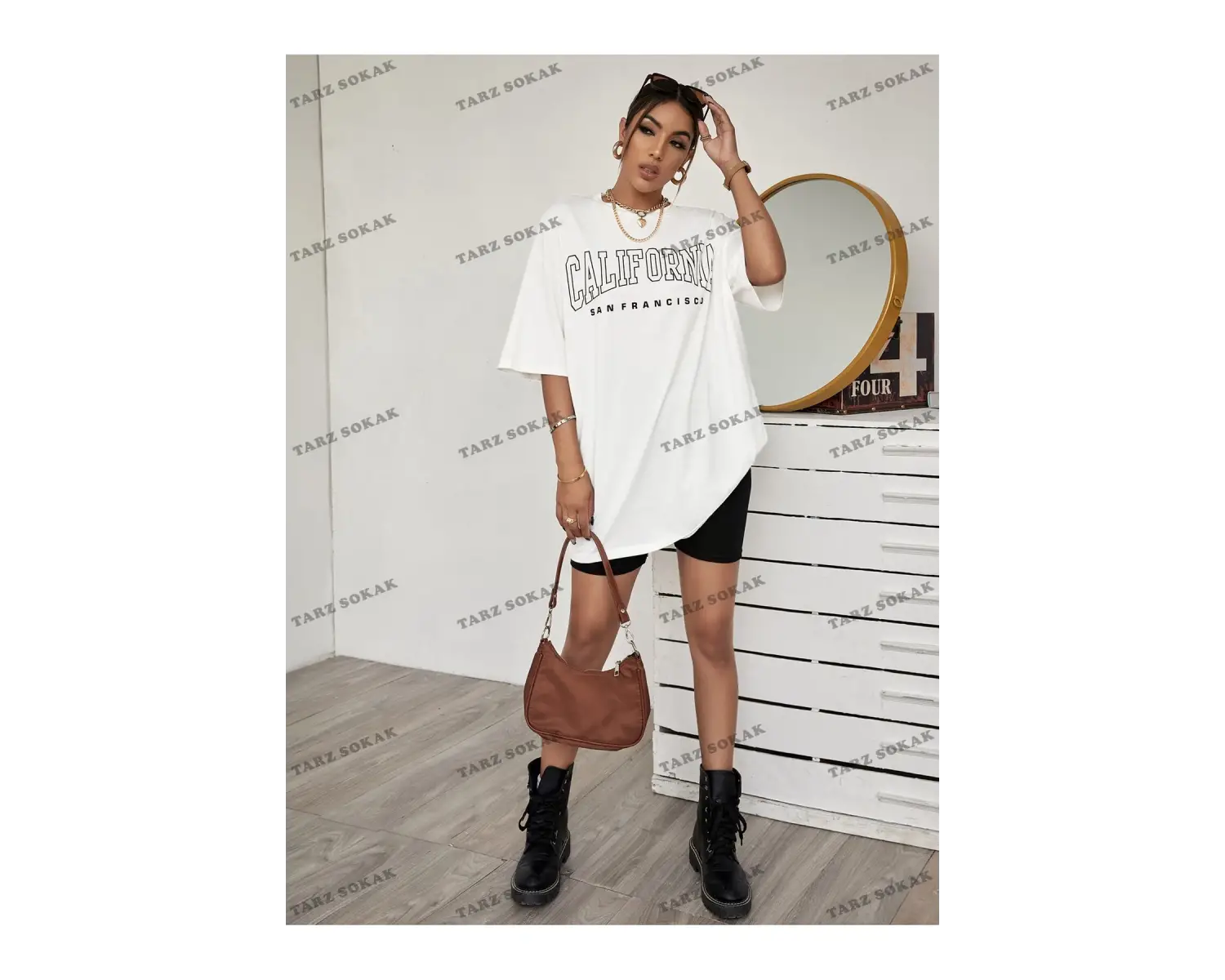 Unisex BAY  Harf Grafikli Düşük Omuzlu Tişört KOD-1309