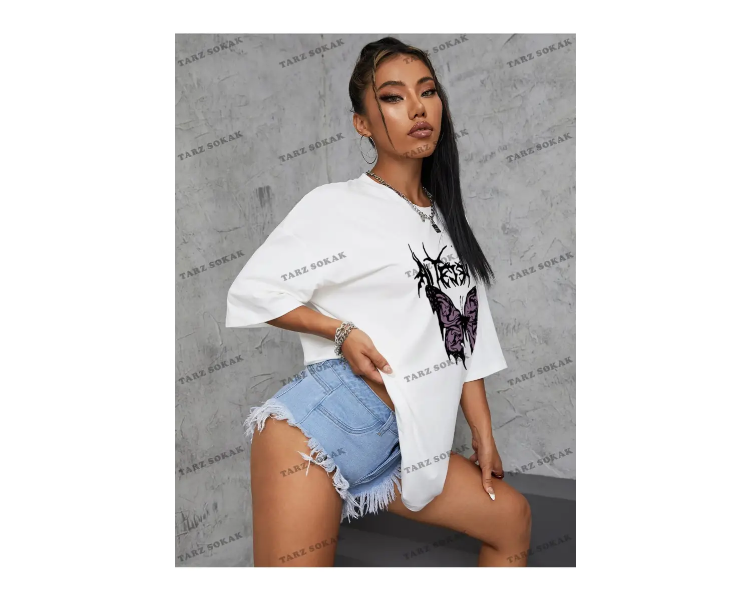 Unisex BAY  Kelebek Ve Harf Grafikli Oversize Tişört KOD-1358