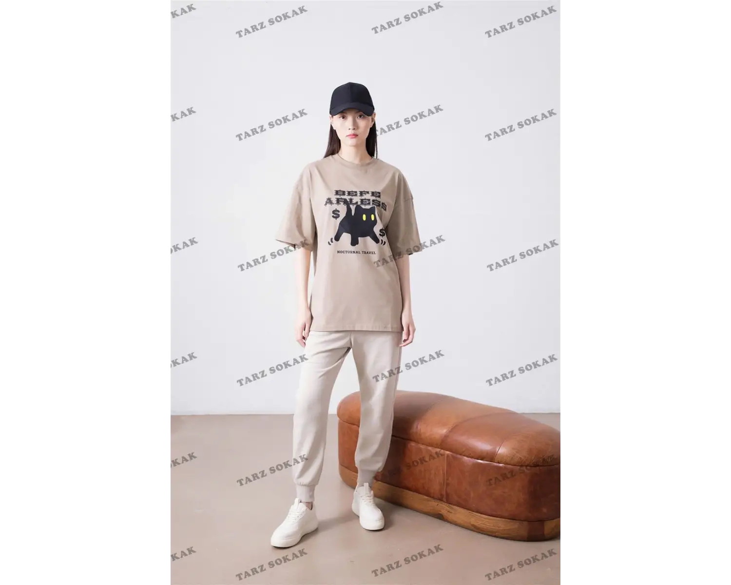 Unisex Befearless Cat Beyaz