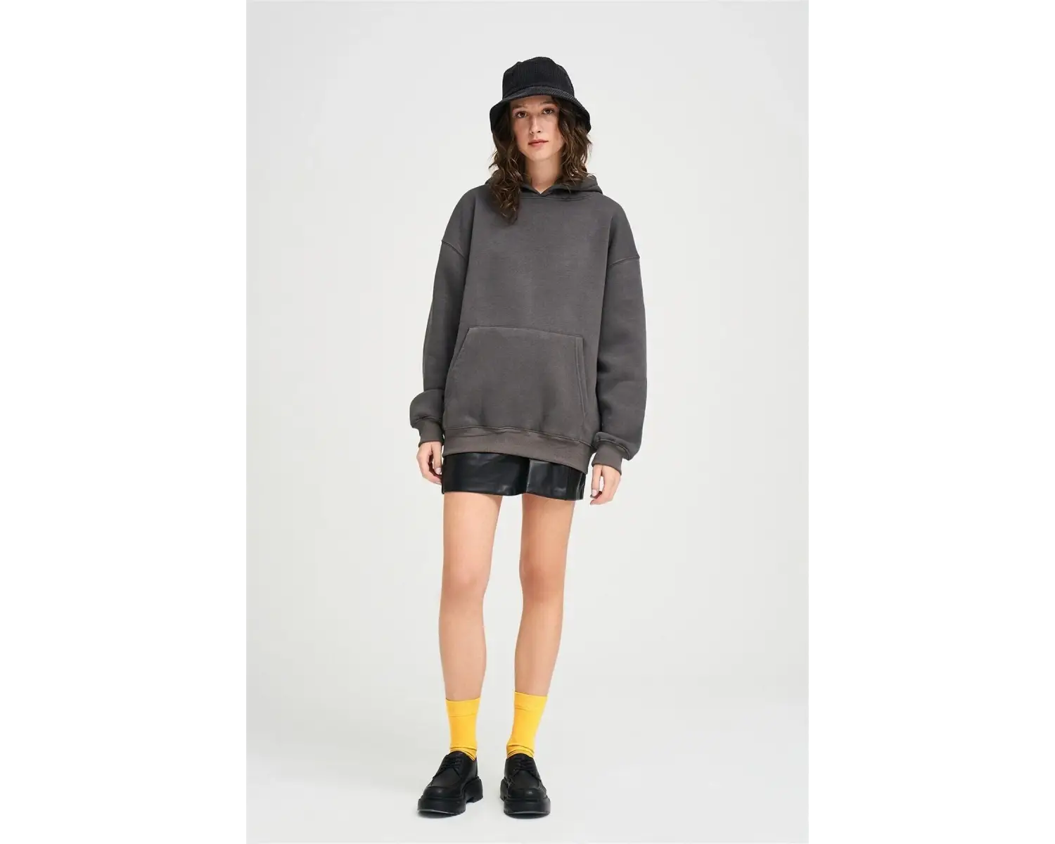 Unisex Beyaz Basic Sweatshirt Trndz200
