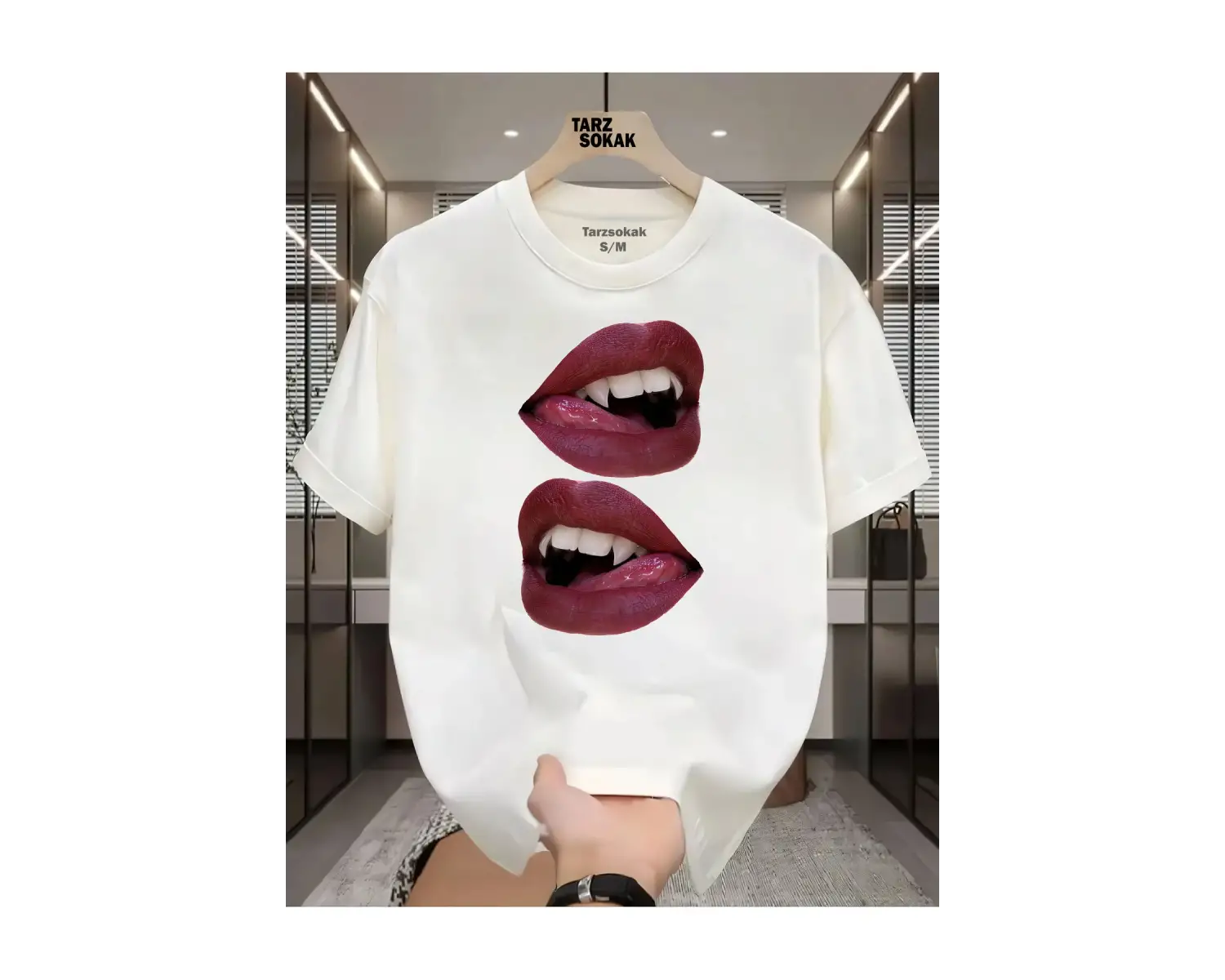 UNİSEX Carzy Lips T-shirt