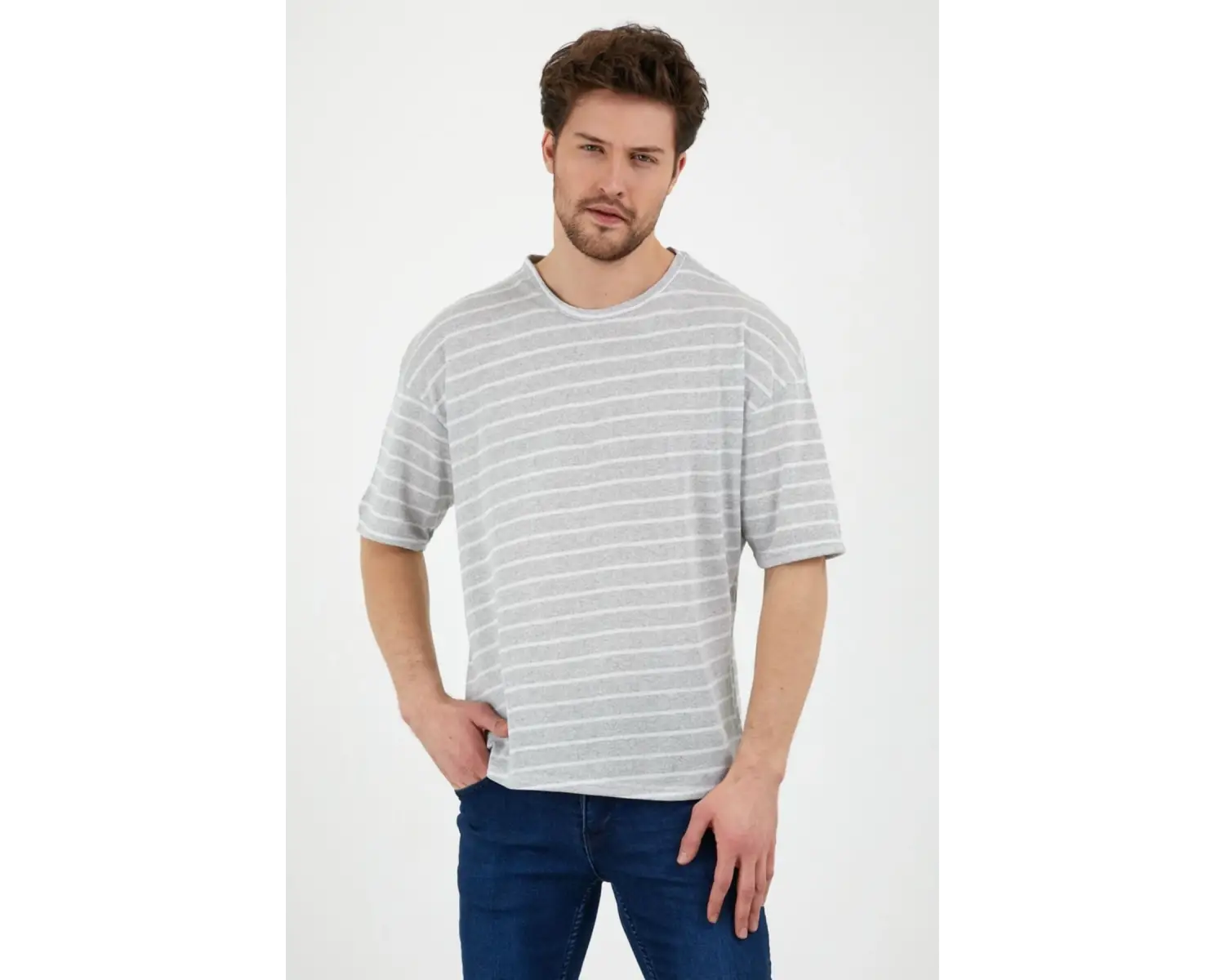 Unisex Gri Beyaz Çizgili Oversize Tshirt