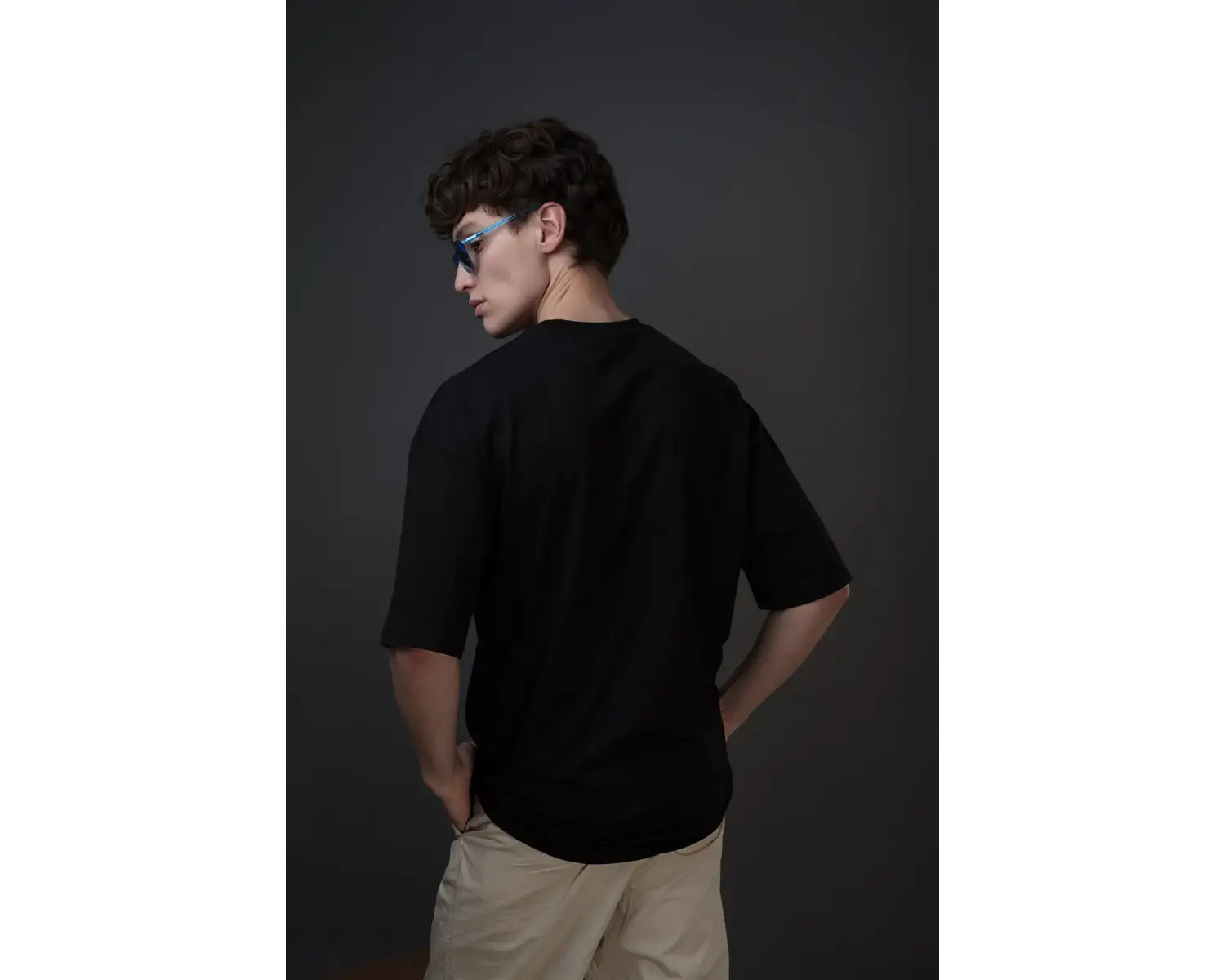 Unisex Higher World Siyah Tshirt