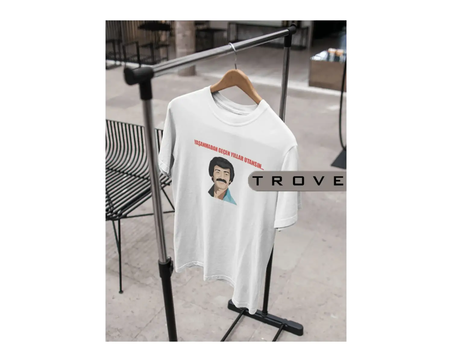 Unısex Kadın Erkek Müslüm Gürses Yıllar Utansın %100 Pamuk Baskılı Siyah Beyaz T-shirt