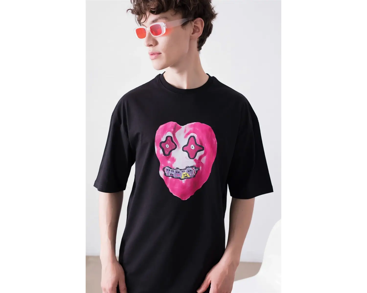 Unisex Kalp Beyaz Tshirt