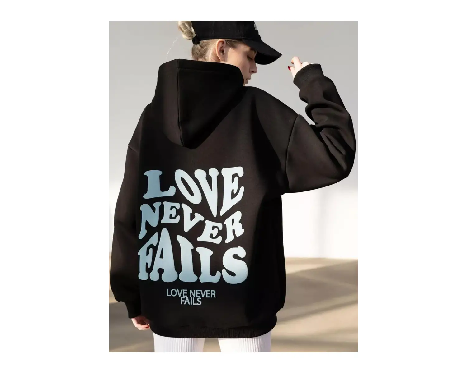 Unisex Love Never Fails Sweatshirt Siyah