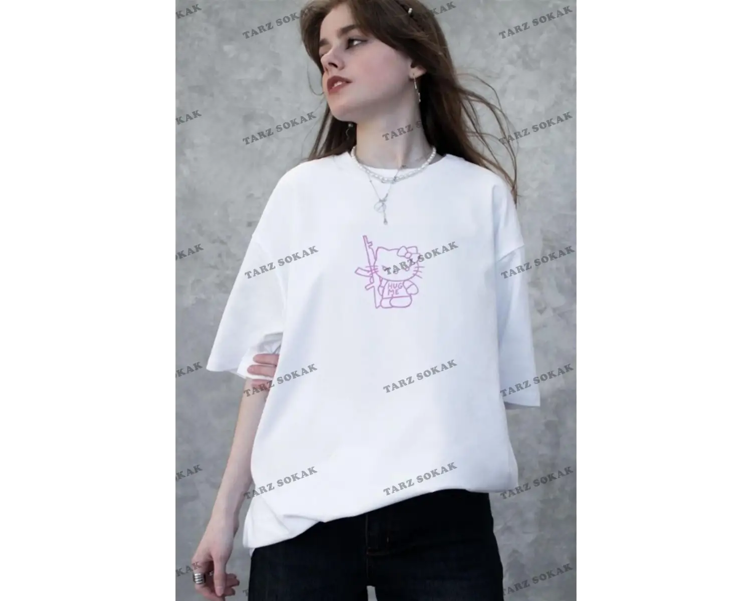 Unisex Pembe Hug Me Hello Kitty Tshirt