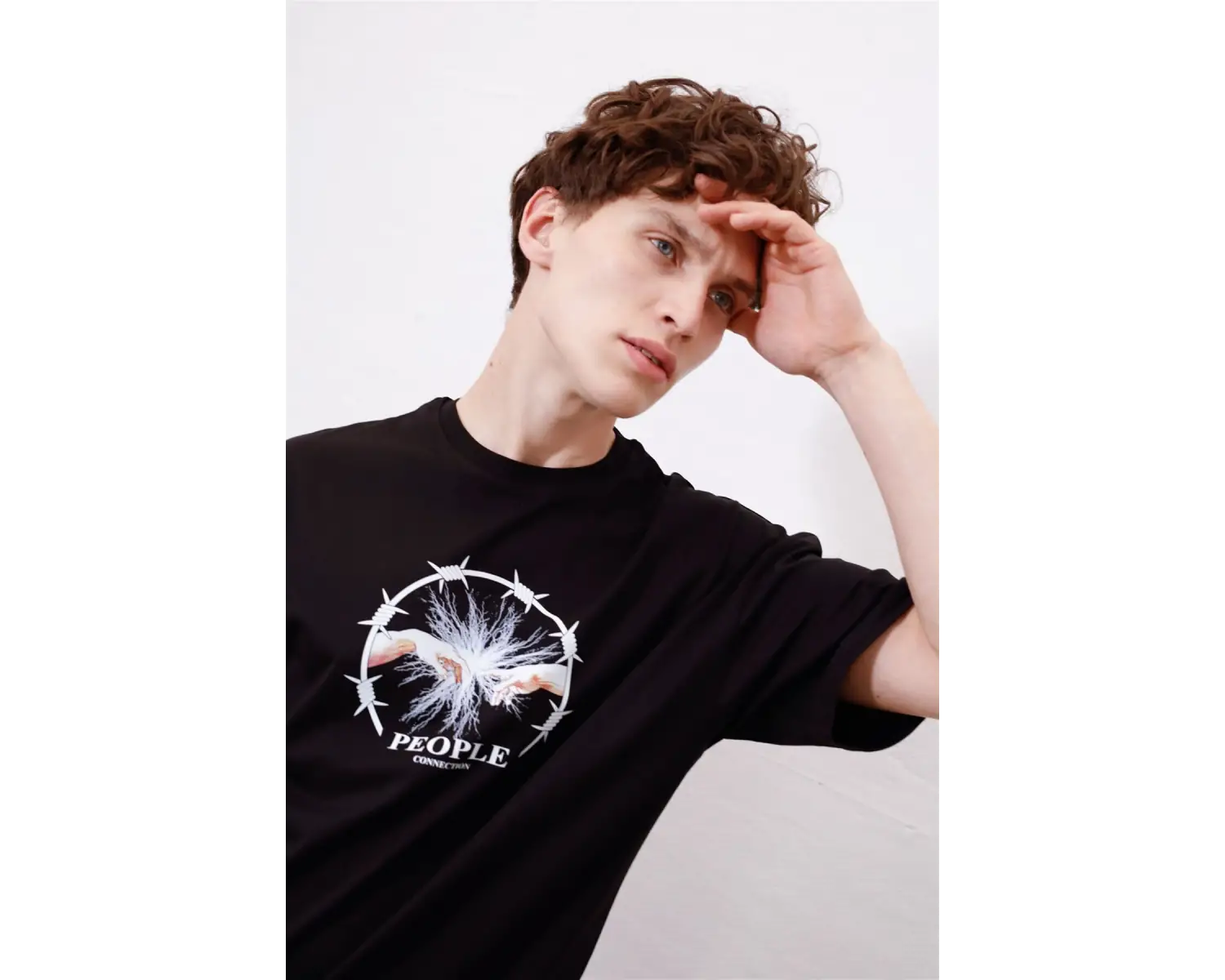 Unisex People Connection Siyah Tshirt