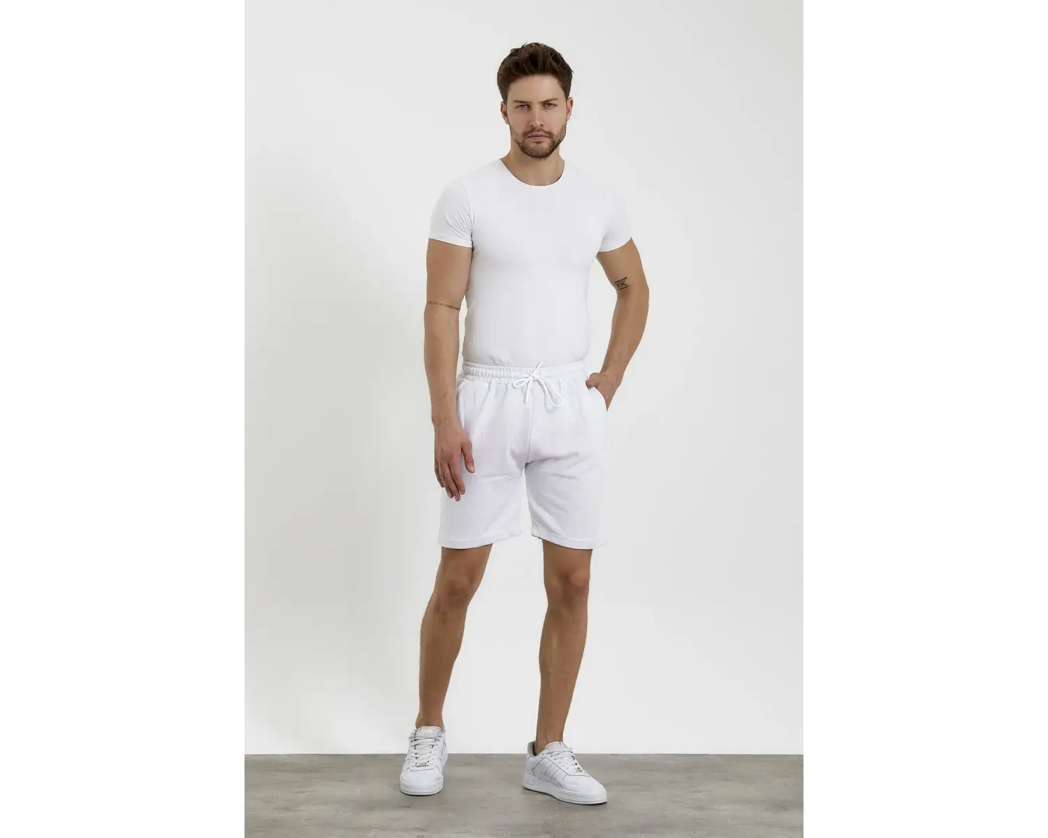 Unisex Slim Fitt Beyaz 2 Iplik Yazlık Ince Spor Şort