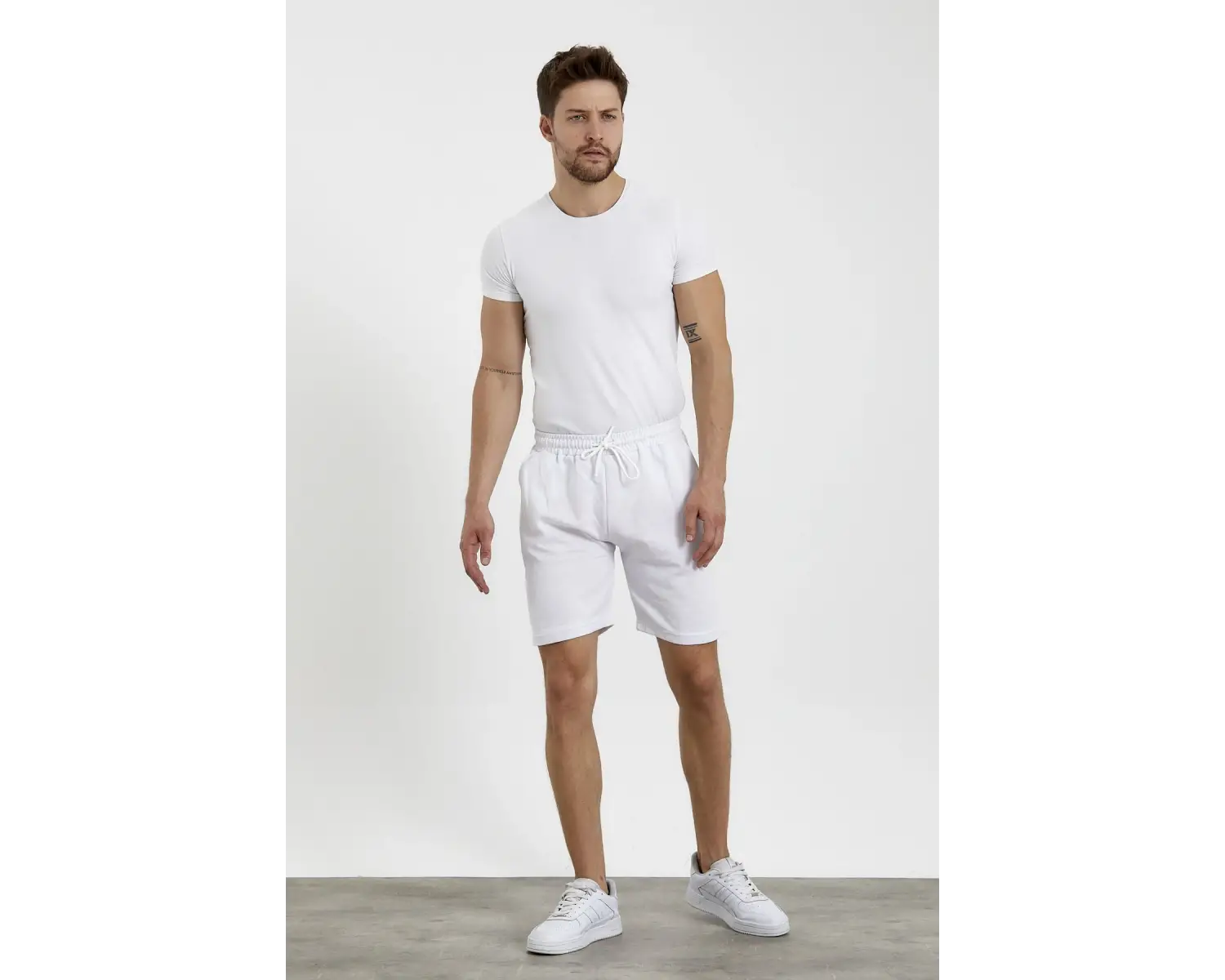 Unisex Slim Fitt Beyaz 2 Iplik Yazlık Ince Spor Şort