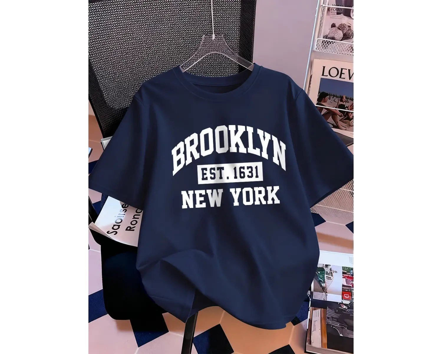 Urban Pop Graphic Kadın Tişört KoleksiyonuKod 5080