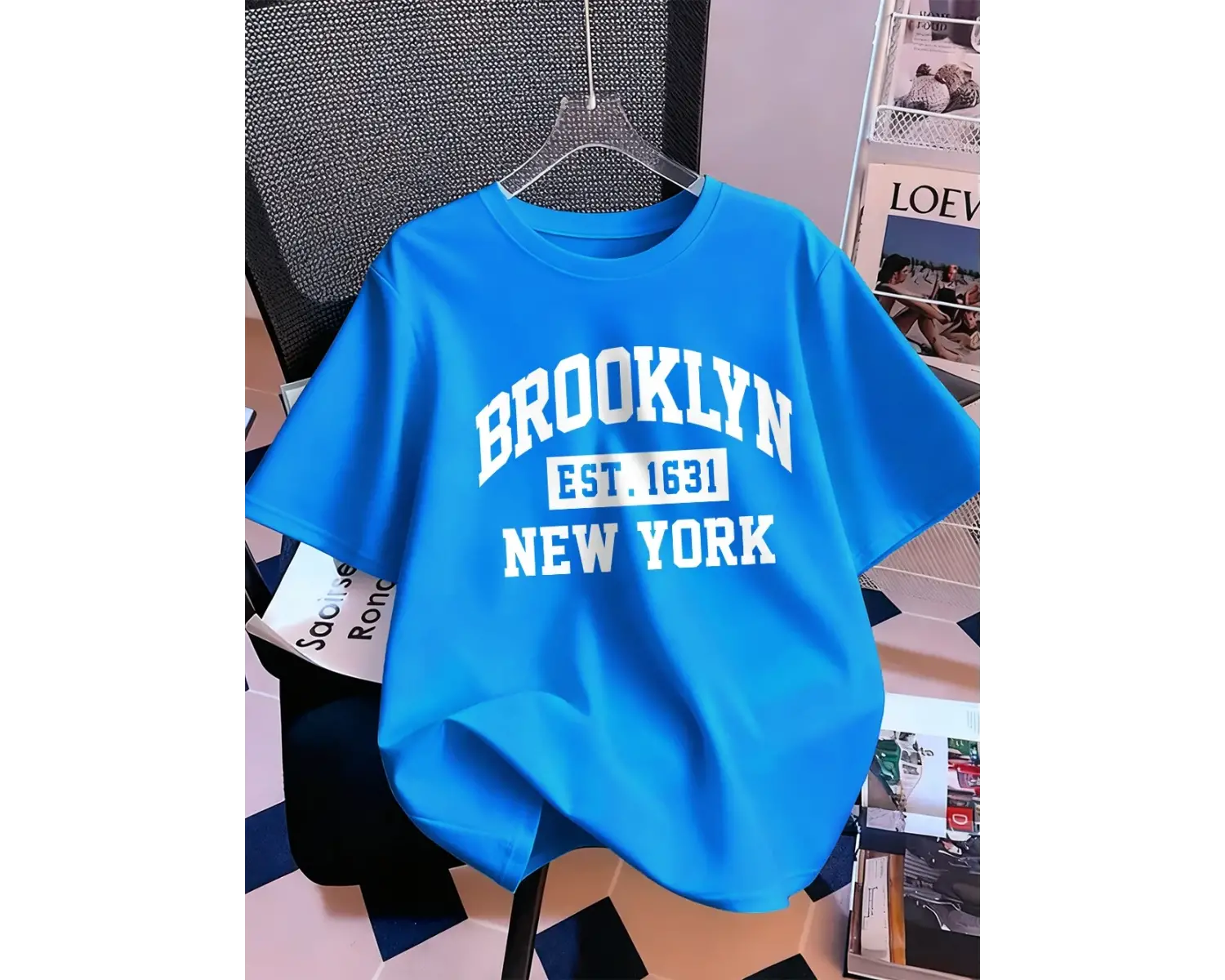 Urban Pop Graphic Kadın Tişört KoleksiyonuKod 5080