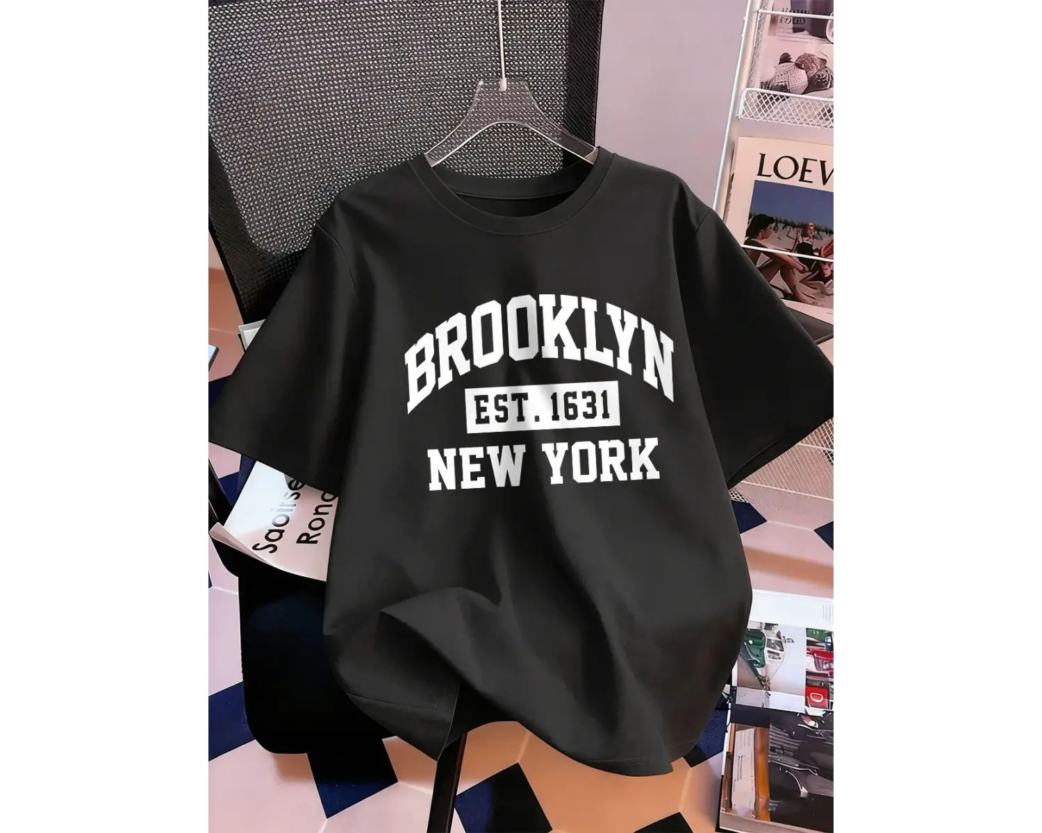 Urban Pop Graphic Kadın Tişört KoleksiyonuKod 5080