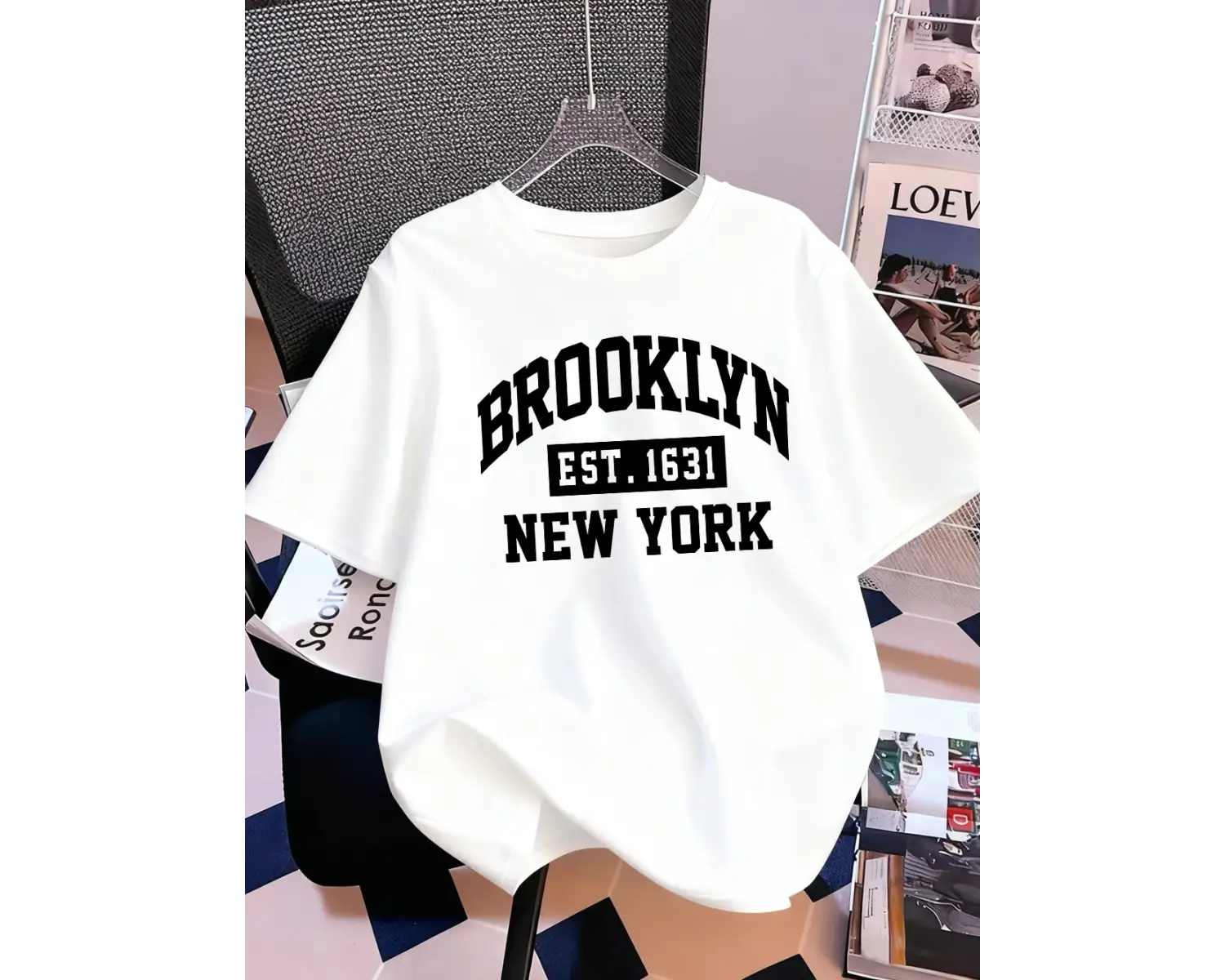 Urban Pop Graphic Kadın Tişört KoleksiyonuKod 5080