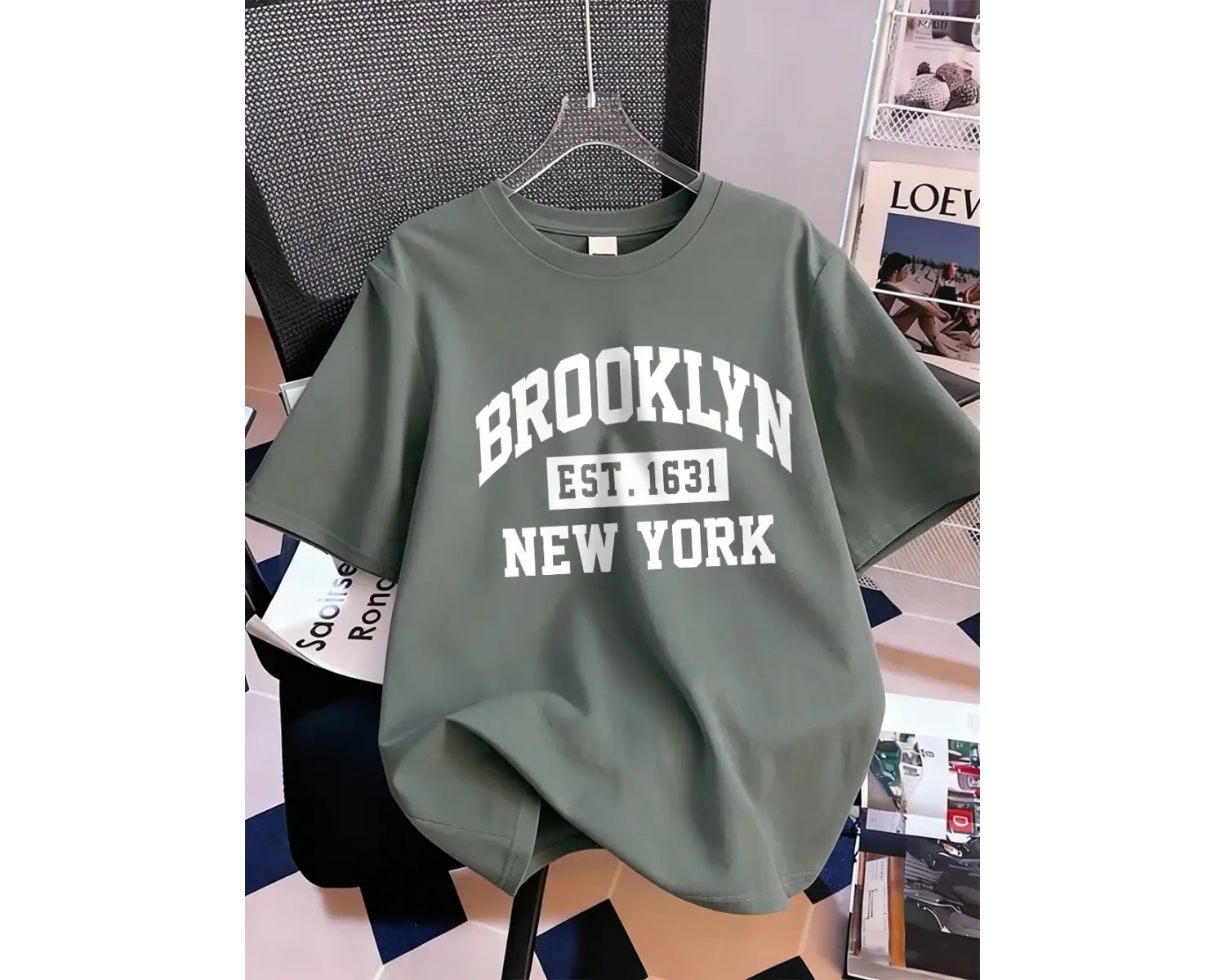 Urban Pop Graphic Kadın Tişört KoleksiyonuKod 5080