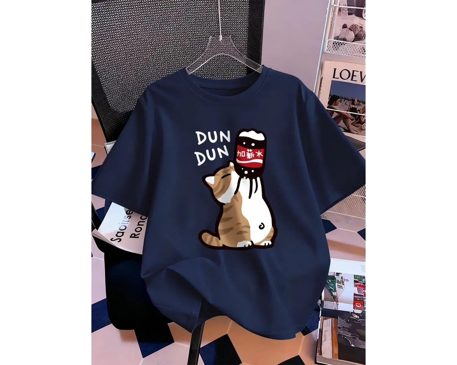 Urban Pop Graphic Kadın Tişört KoleksiyonuKod 5081