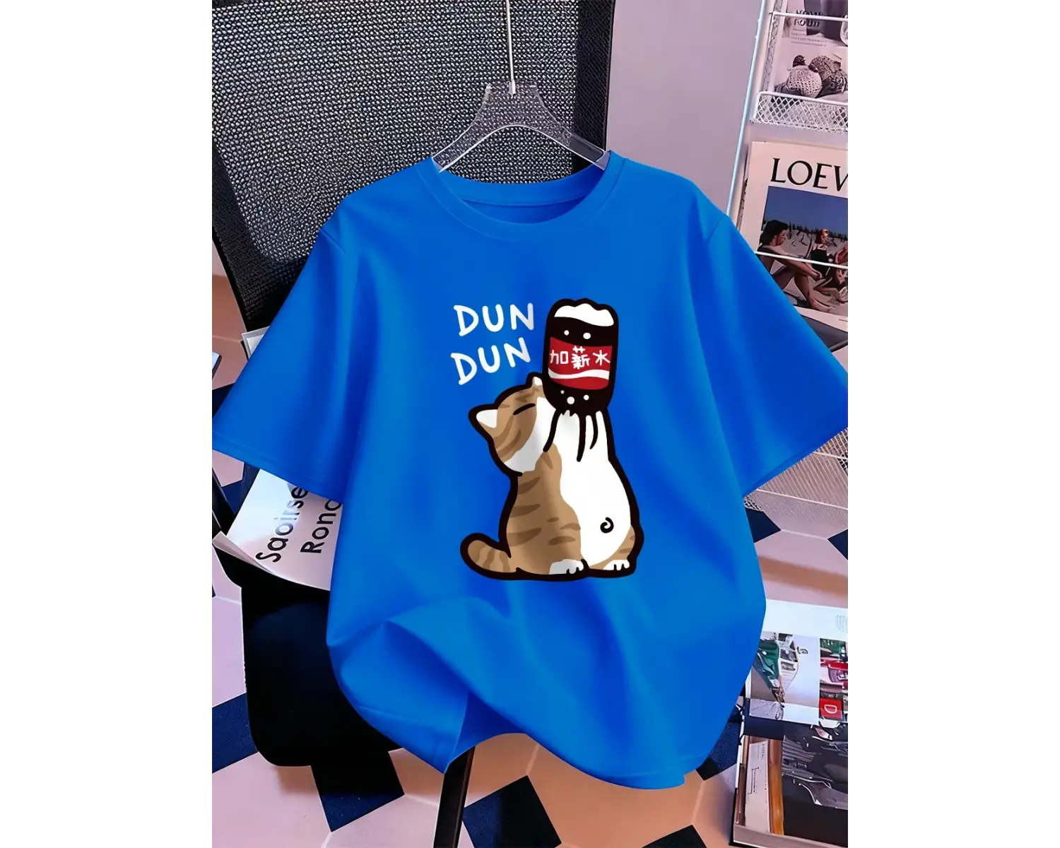 Urban Pop Graphic Kadın Tişört KoleksiyonuKod 5081