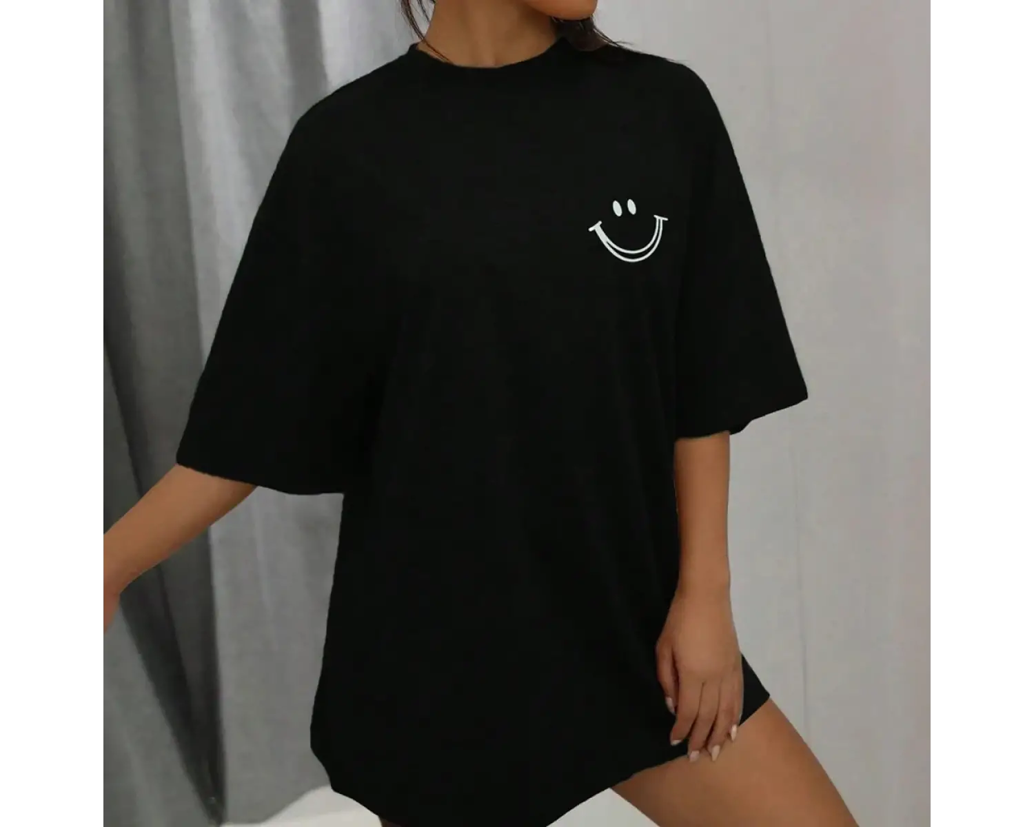 Urban Pop Graphic Kadın Tişört KoleksiyonuKod 5083