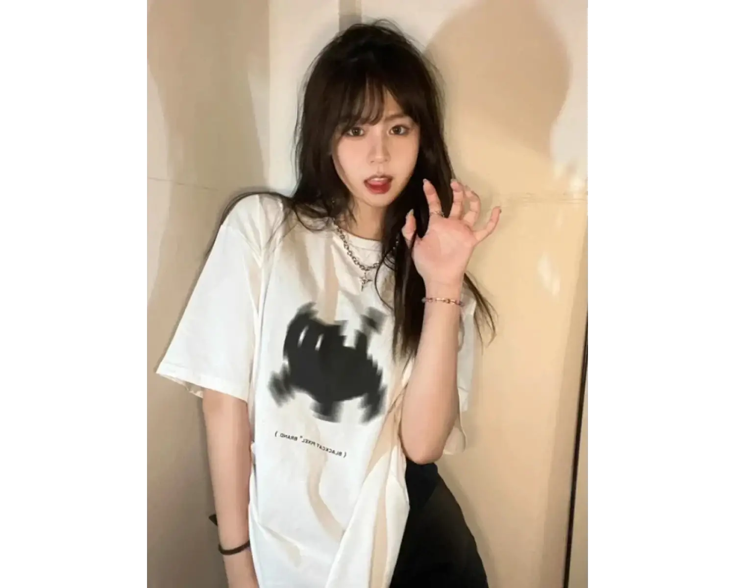 Urban Pop Graphic Kadın Tişört KoleksiyonuKod 5085