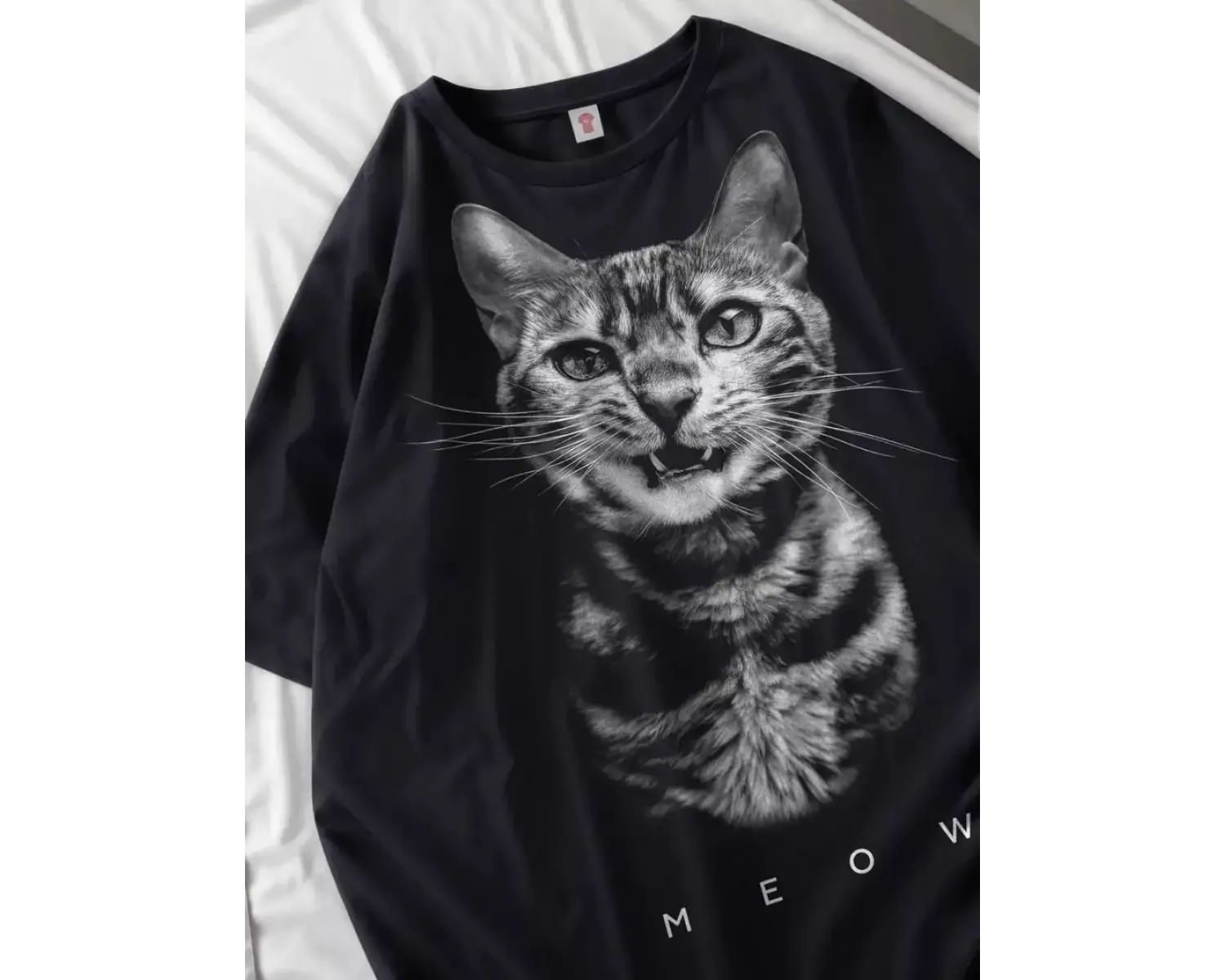 Urban Pop Graphic Kadın Tişört KoleksiyonuKod 5089