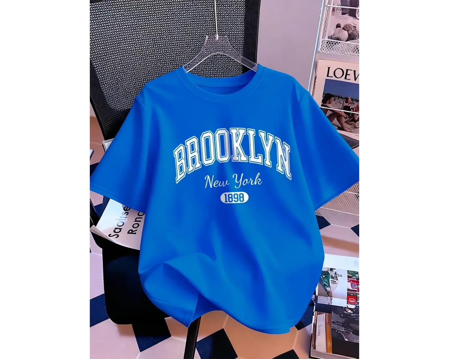 Urban Pop Graphic Kadın Tişört KoleksiyonuKod 5090