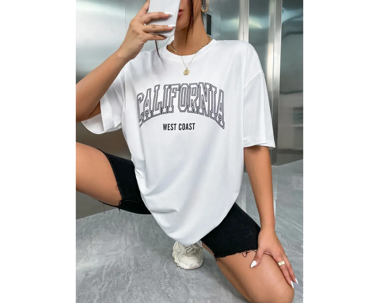 Urban Pop Graphic Kadın Tişört KoleksiyonuKod 5091