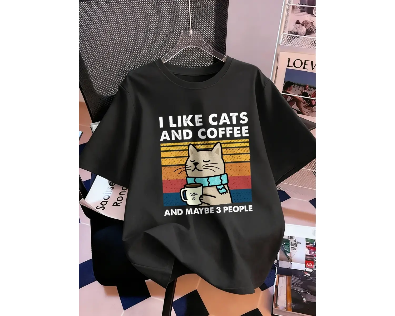 Urban Pop Graphic Kadın Tişört KoleksiyonuKod 5092