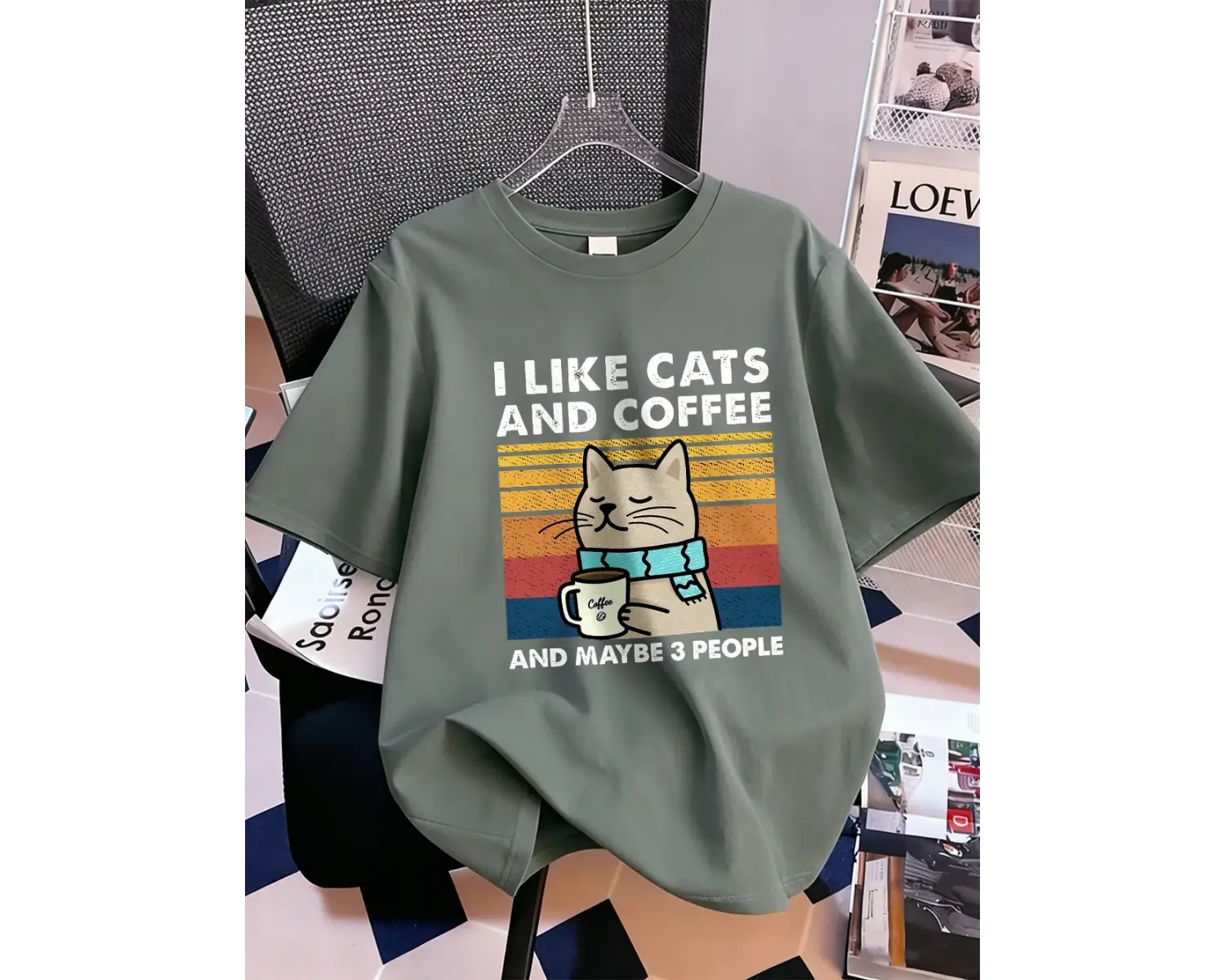 Urban Pop Graphic Kadın Tişört KoleksiyonuKod 5092