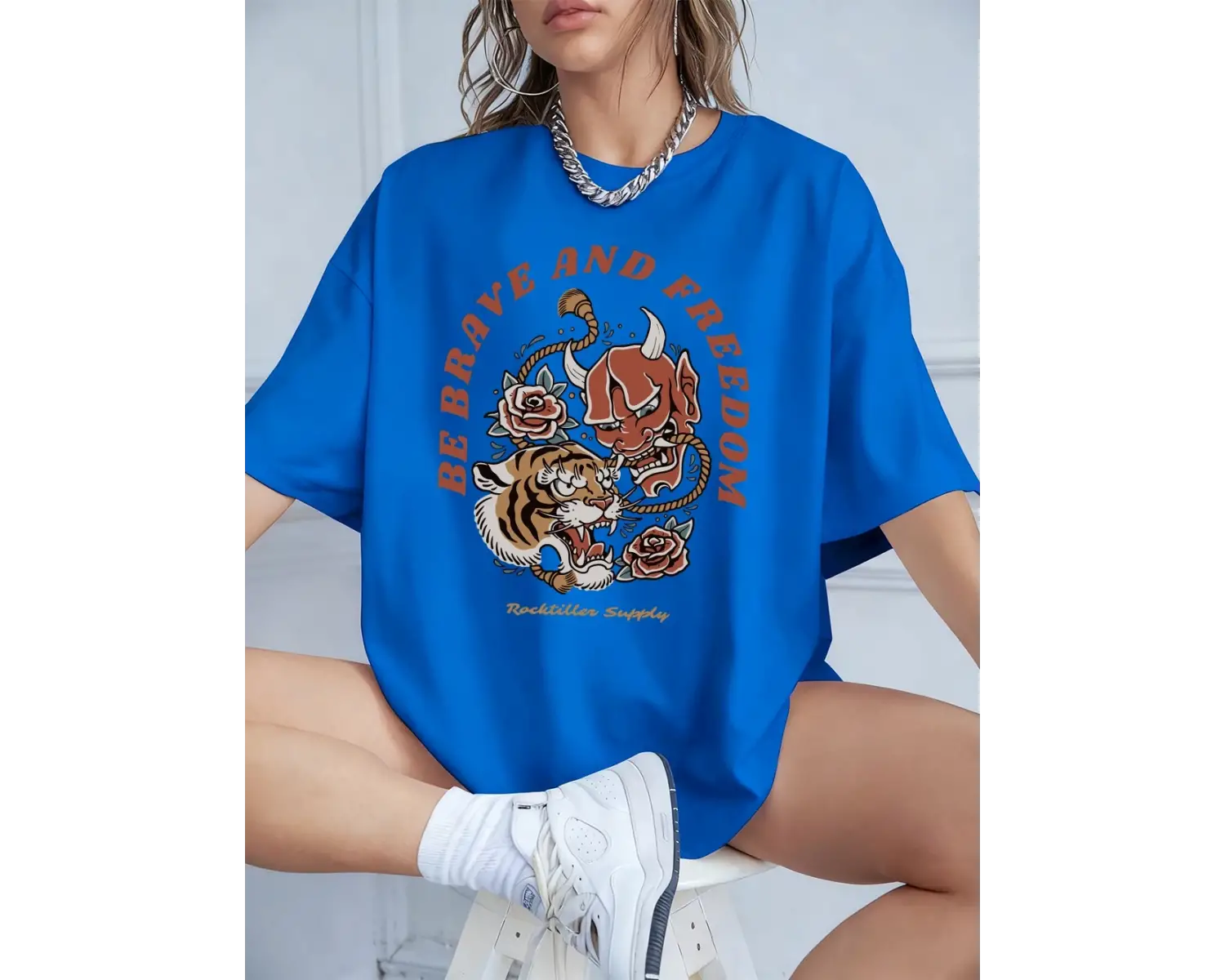 Urban Pop Graphic Kadın Tişört KoleksiyonuKod 5093