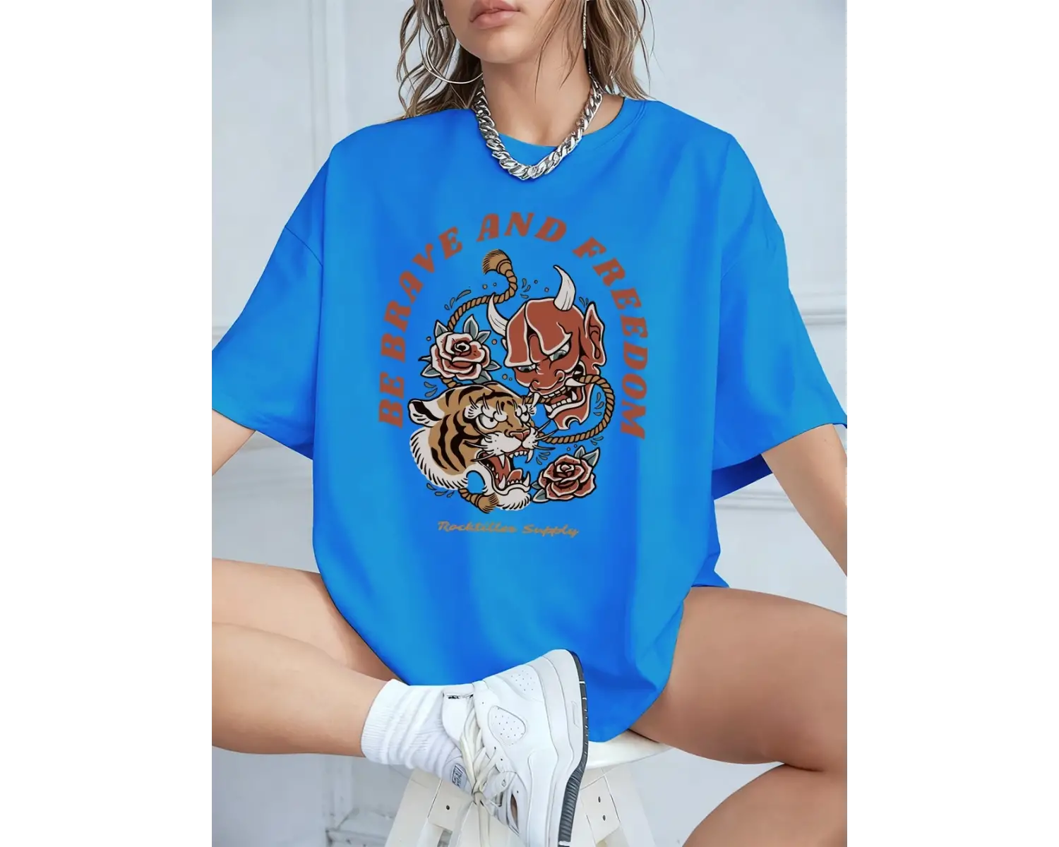 Urban Pop Graphic Kadın Tişört KoleksiyonuKod 5093